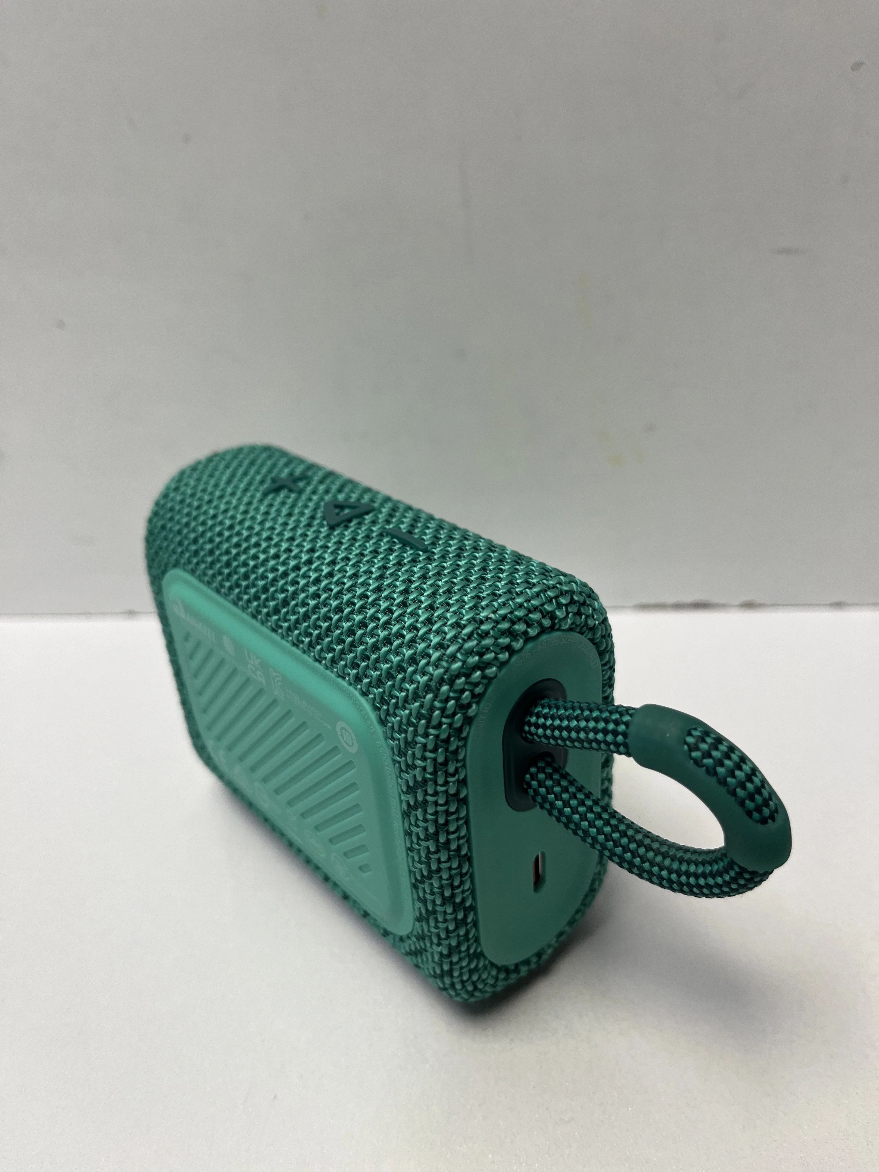 glosnik-jbl-go-3-stan-11323-2