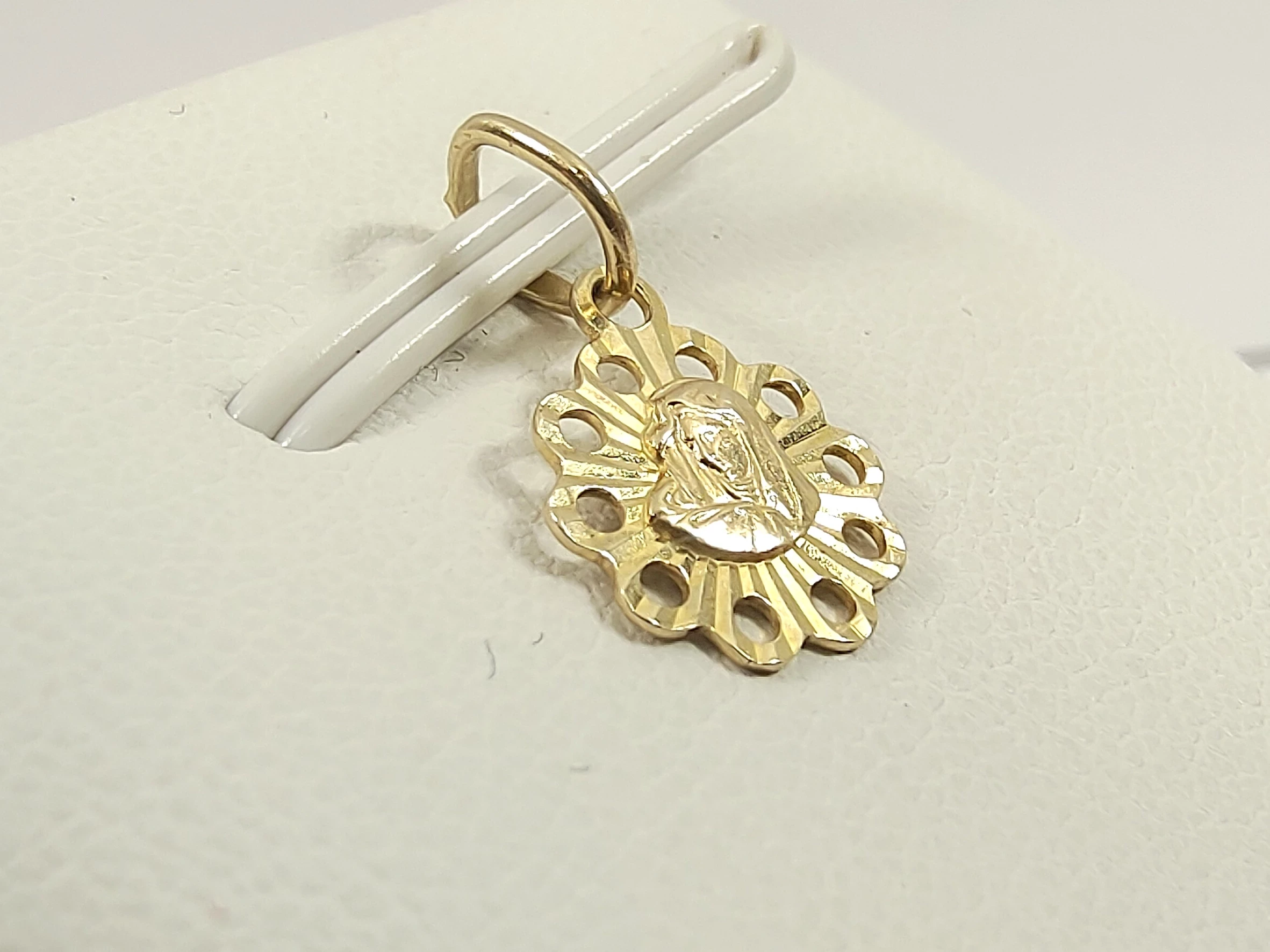 zlota-zawieszka-matka-boska-p585-049g-motyw-129129-21