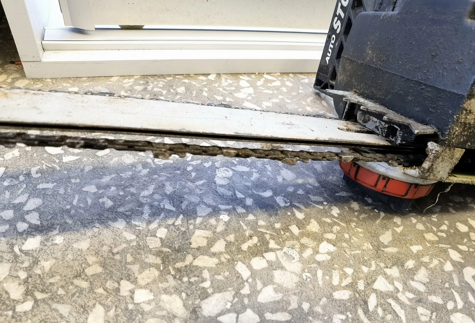 pila-lancuchowa-elektryczna-grizzly-eks-2440-qt-seria-kd5000