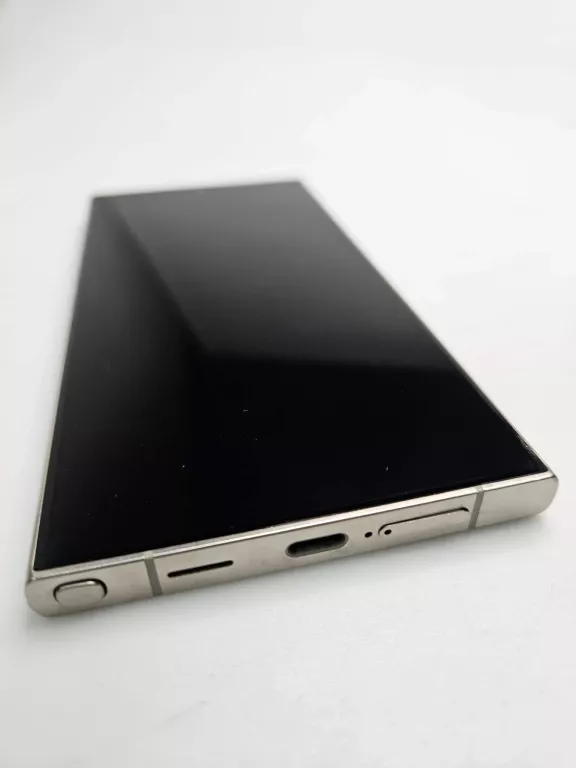 telefon-samsung-galaxy-s24-ultra-12512-gb-stan-11323-2