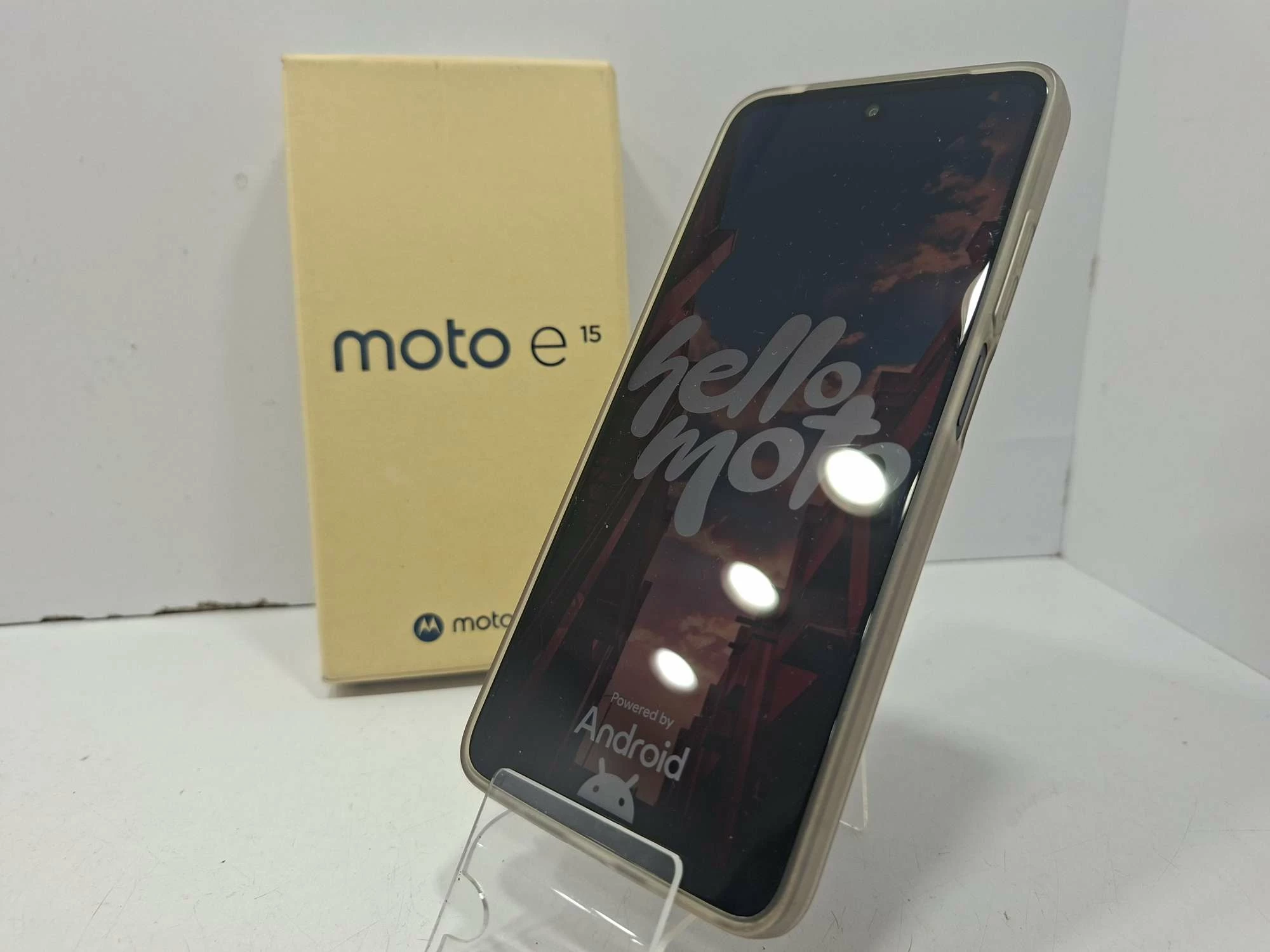 telefon-motorola-e15-ean-gtin-840023291791