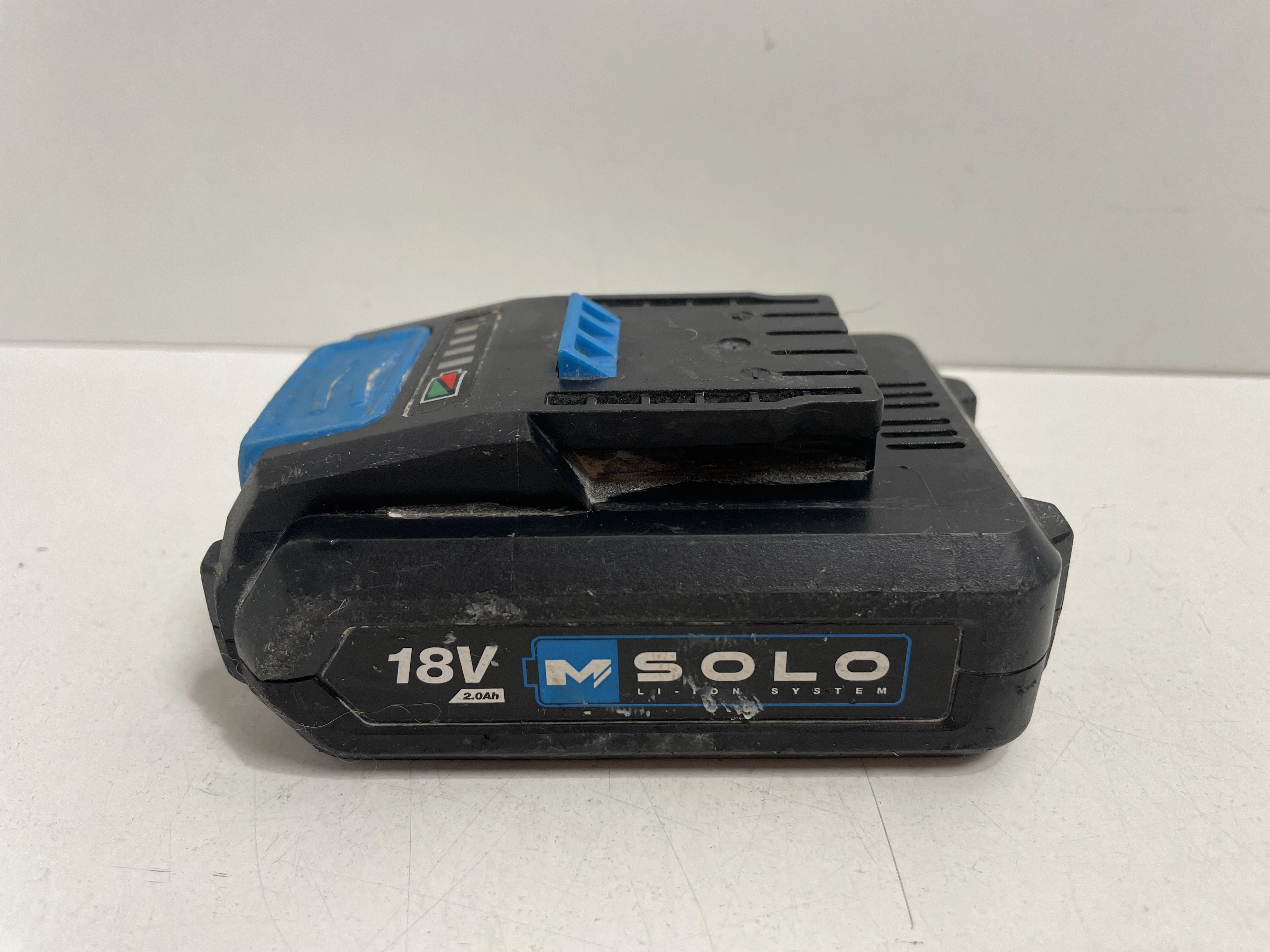 macallister-bateria-mbat18-2-18v-2ah-osiedle-centrum-d1-krakow