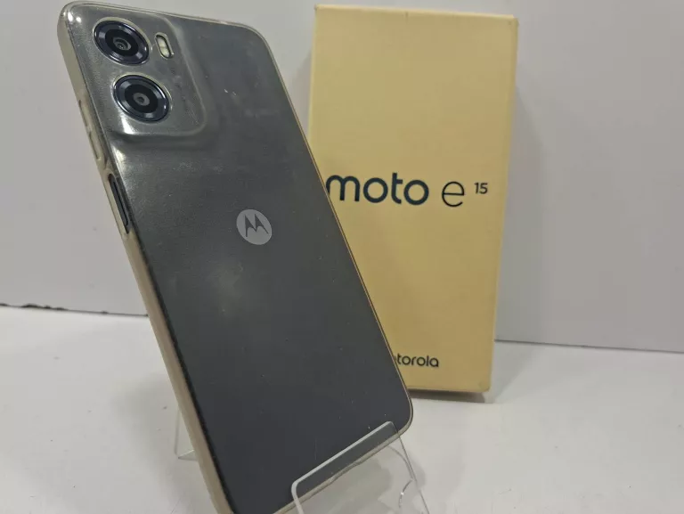 telefon-motorola-e15-stan-11323-2