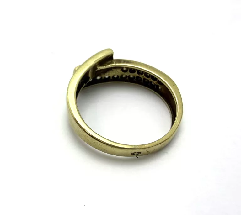 zloty-pierscionek-333-305g-r15-rodzaj-2205-2