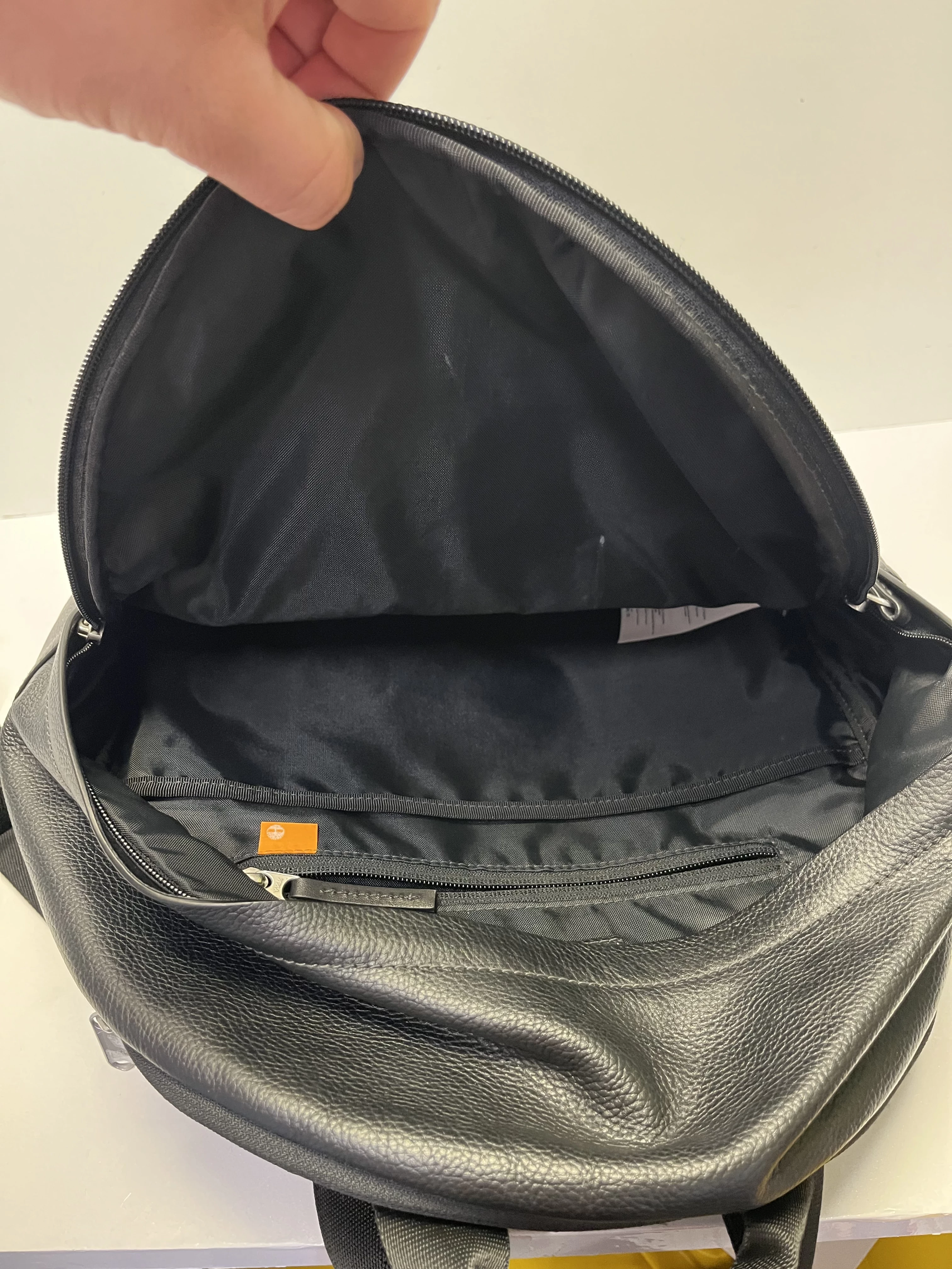 plecak-timberland-tuckerman-leather-backpack-marka-248811-1940413