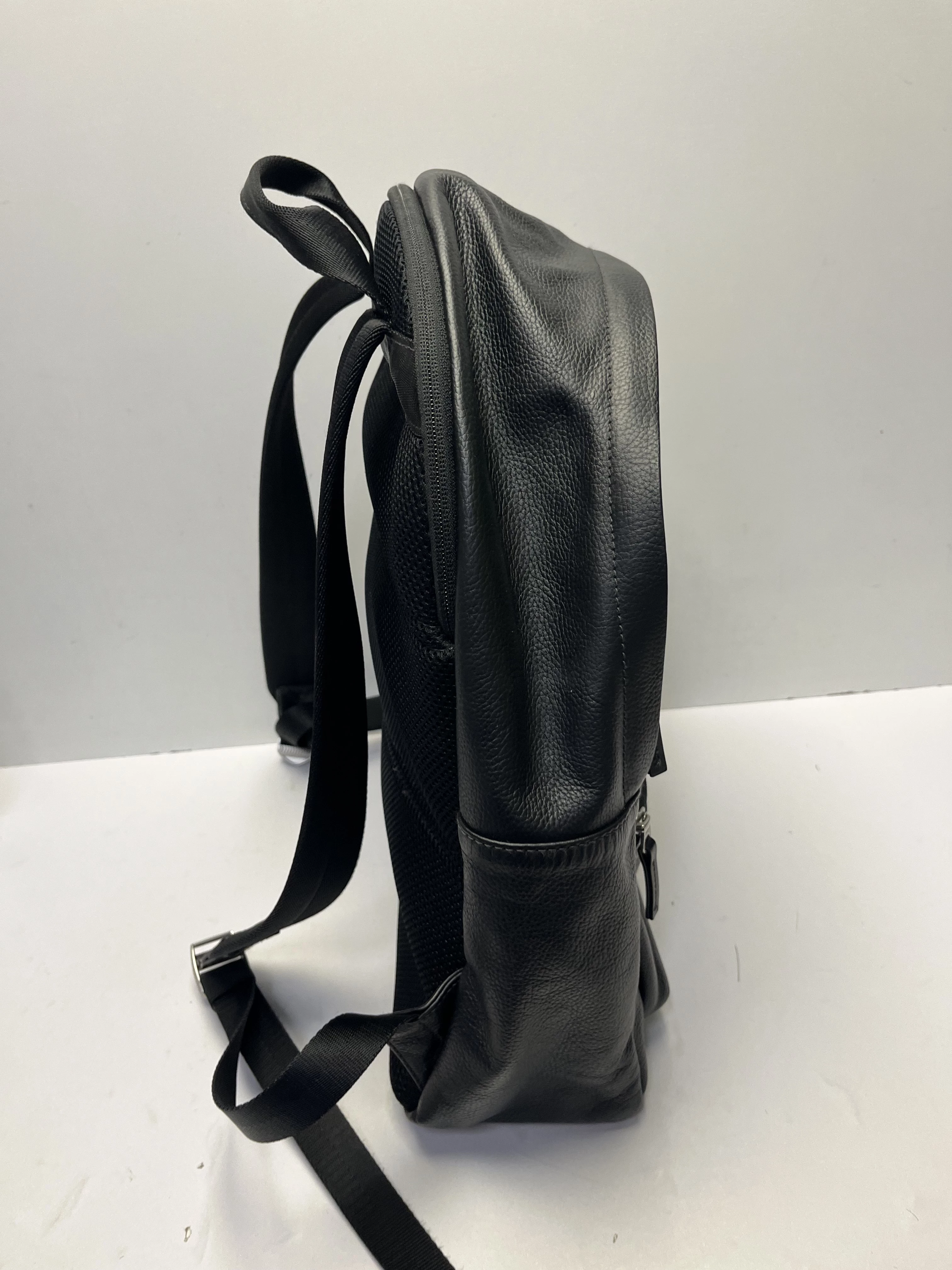 plecak-timberland-tuckerman-leather-backpack-wzor-dominujacy-3766-1