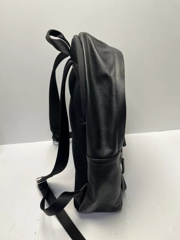 plecak-timberland-tuckerman-leather-backpack-wzor-dominujacy-3766-1