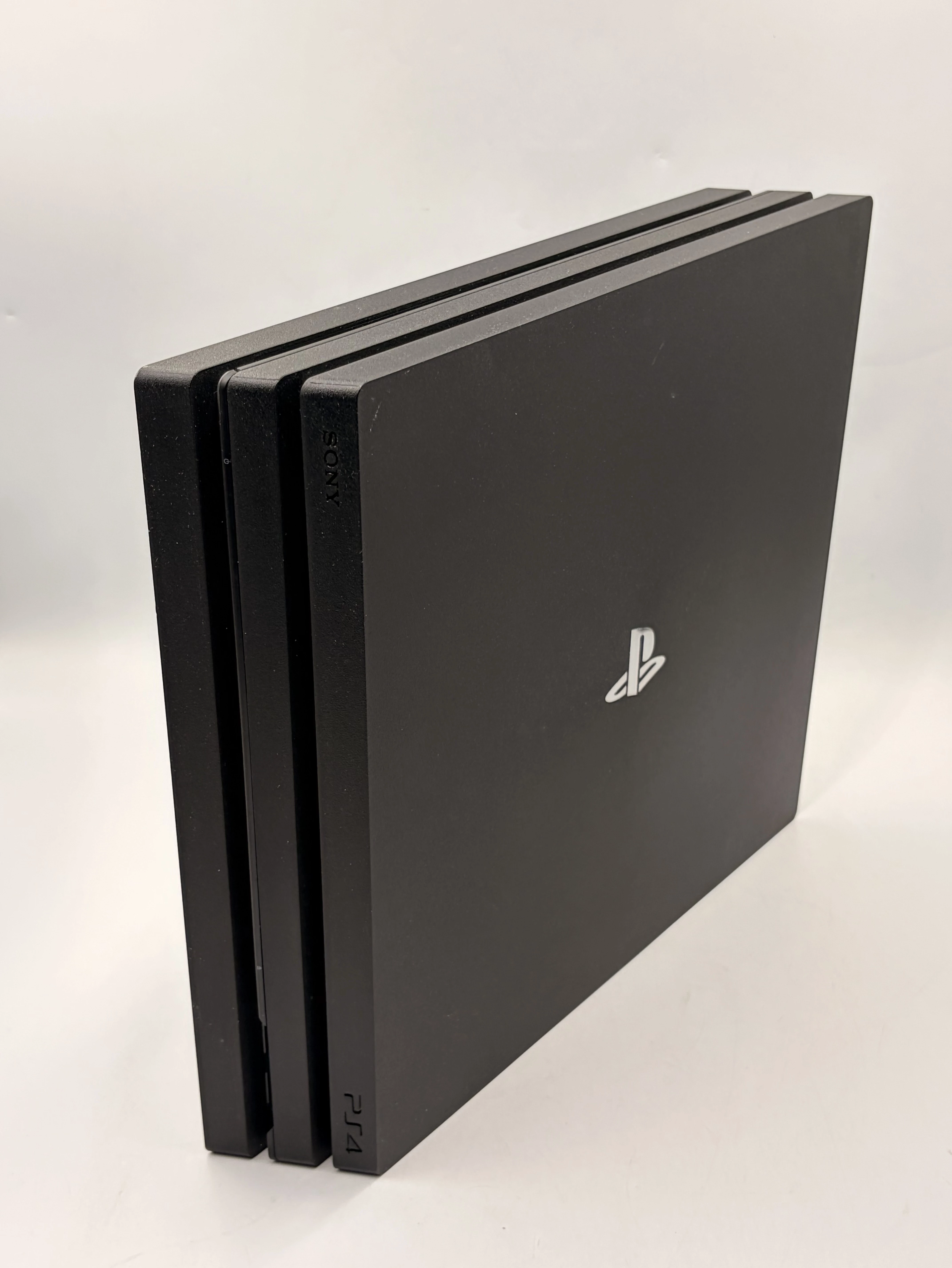 konsola-sony-playstation-4-pro-ps4-pro-cuh-7216b-1tb-pl-jozefa-pilsudskiego-92-gniezno
