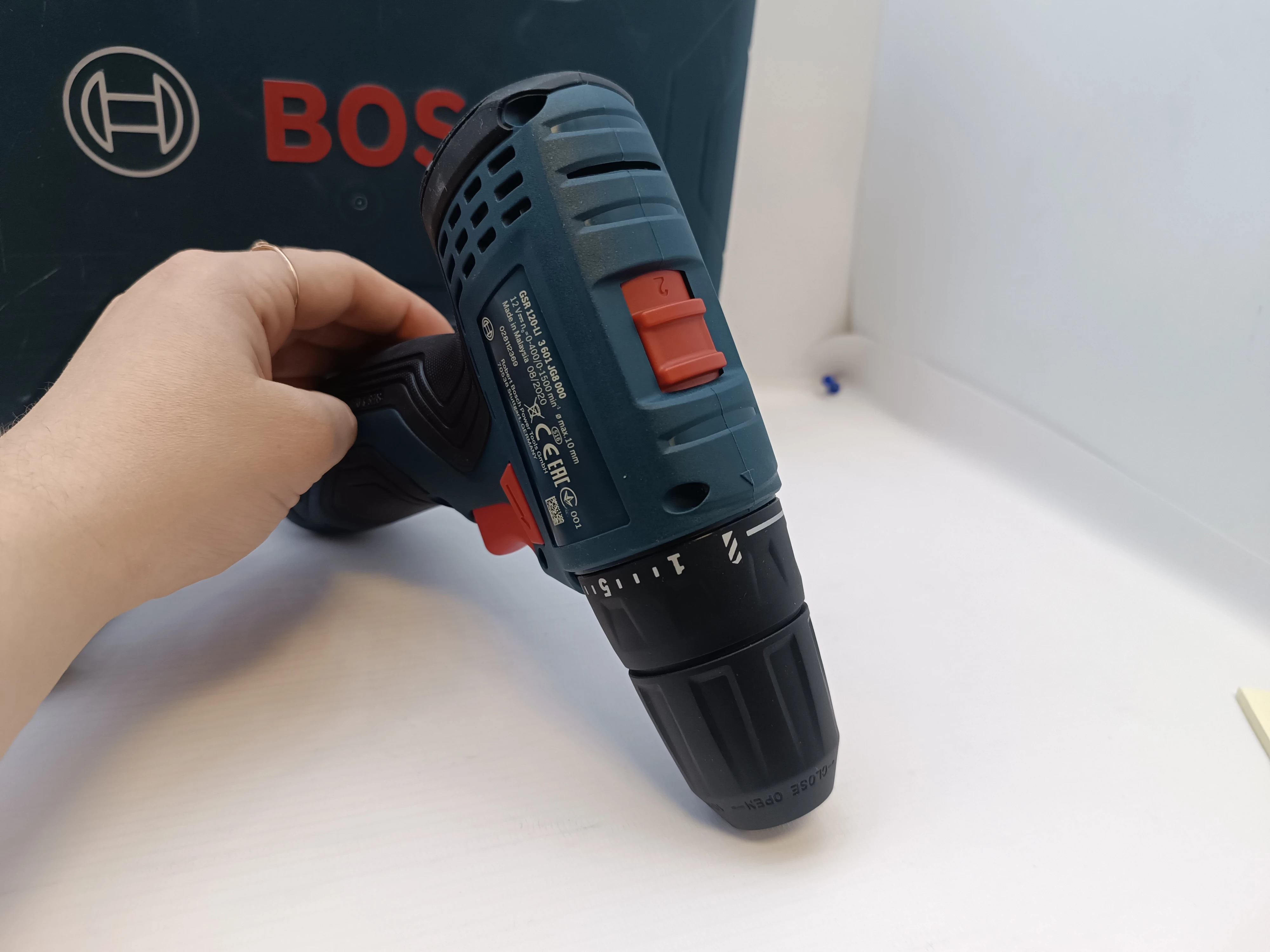 wiertarko-wkretarka-bosch-gsr-120-li-komplet-pojemnosc-akumulatora-200