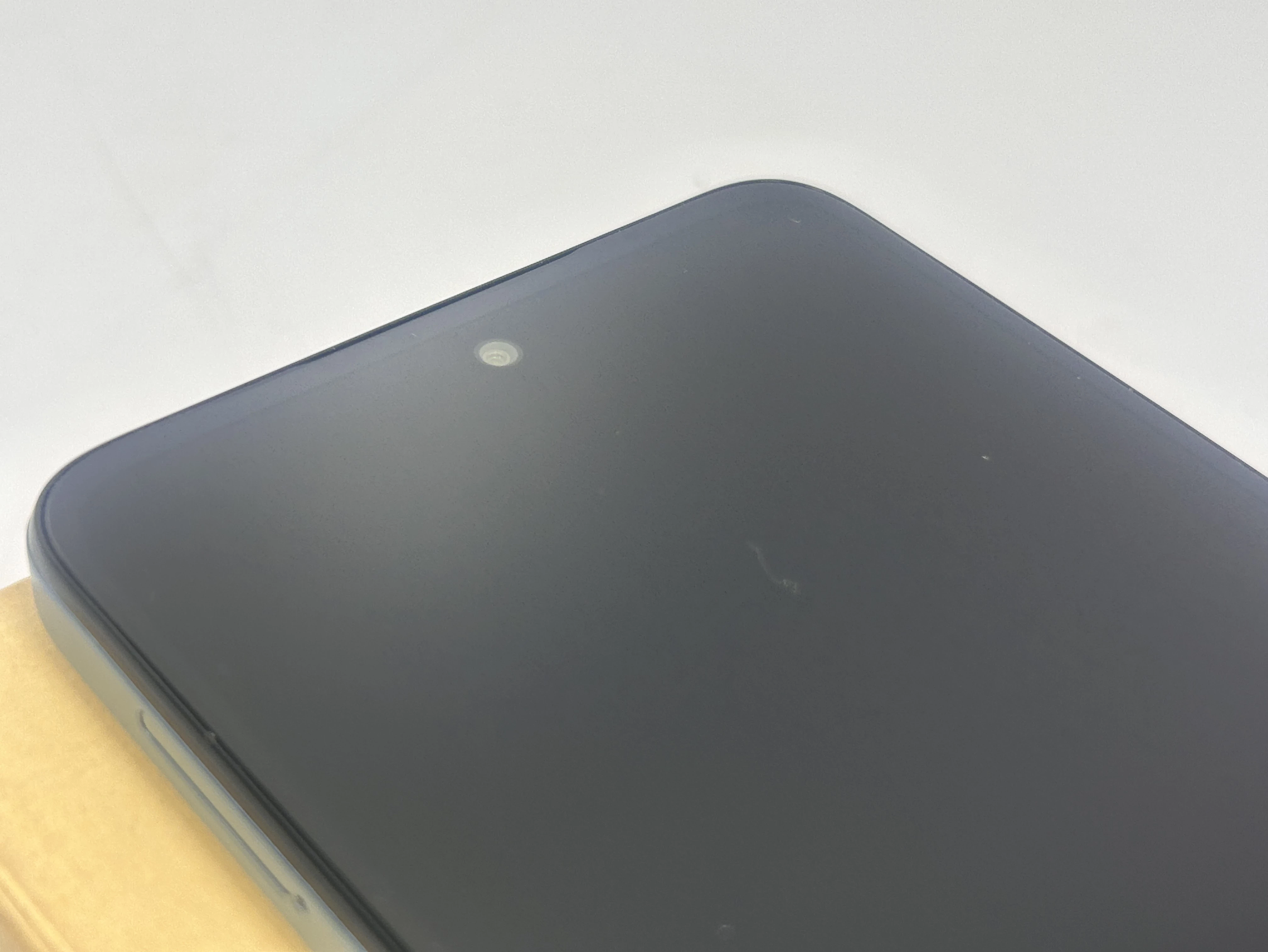 telefon-motorola-moto-e15-system-operacyjny-4388-1