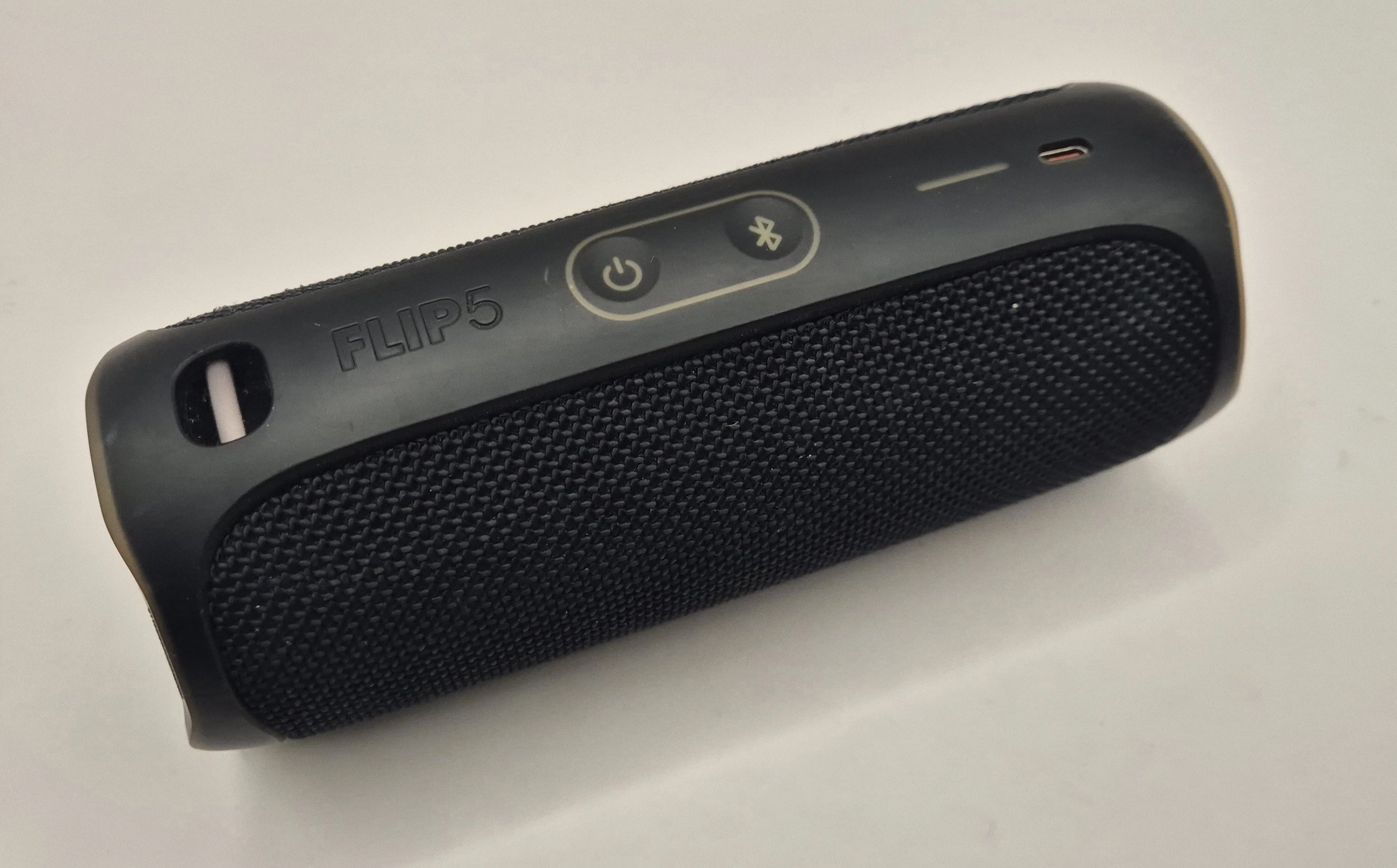 jbl-flip-5-czarny-funkcje-221089-4