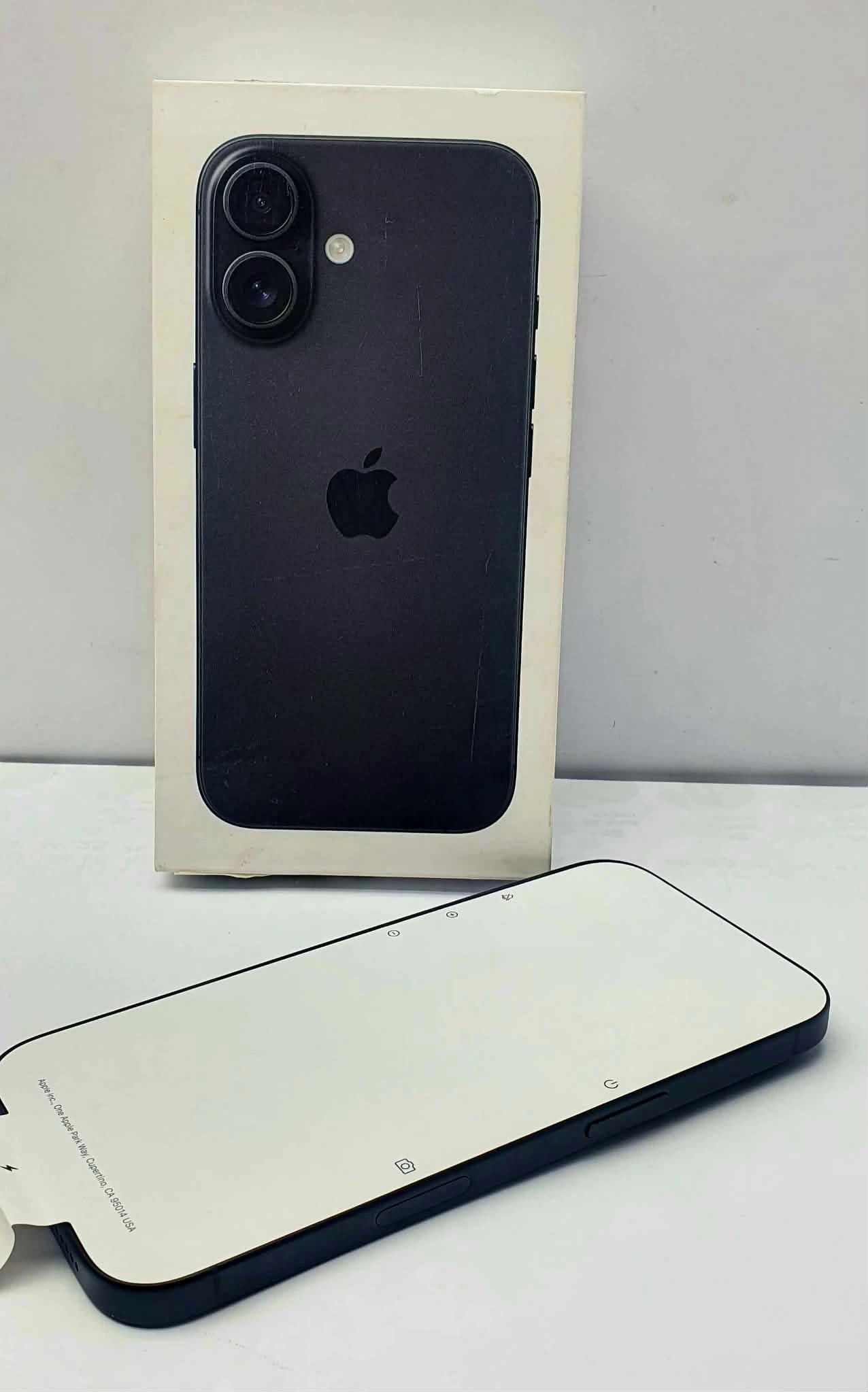 telefon-iphone-16-128-gb-rynek-20-gostynin-fly