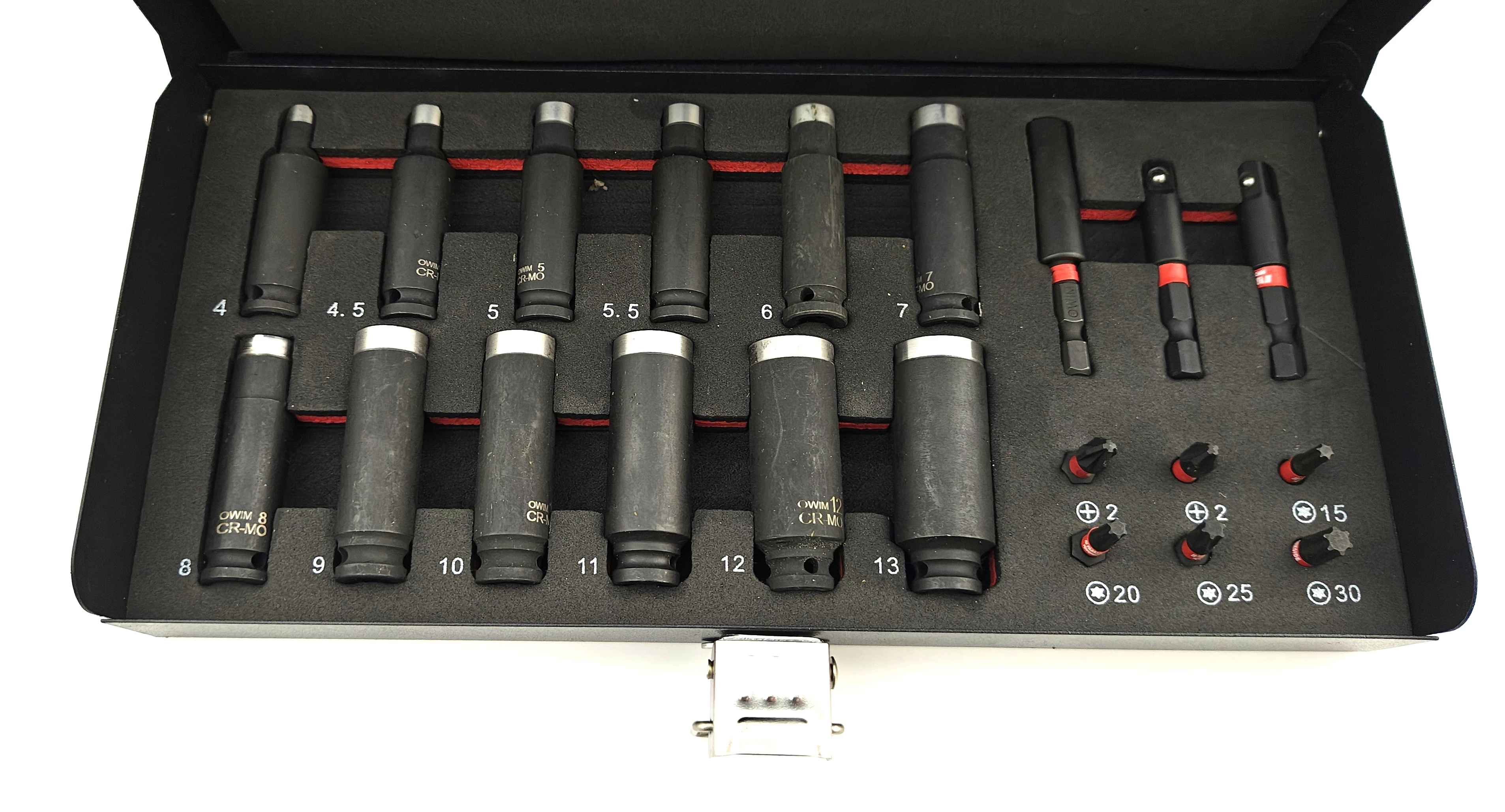 zestaw-nasadek-udarowych-i-bitow-parkside-14-46szt-ean-gtin-4823100424554