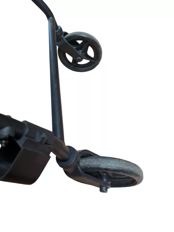 chodzik-czterokolowy-rf-610-dla-osoby-starszej-z-kuferkiem-siedziskiem-liczba-kol-230241-350157