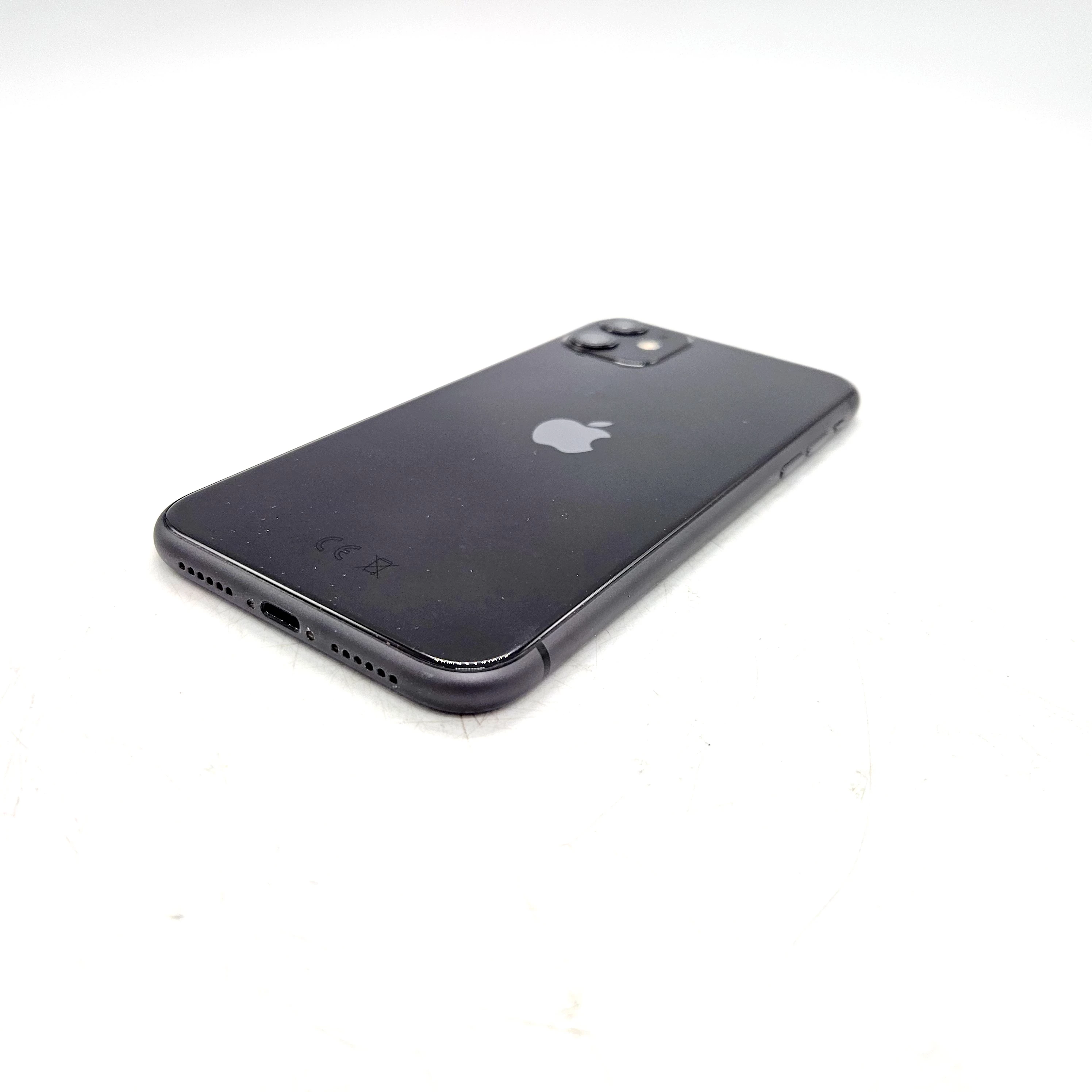 telefon-iphone-11-64-gb-78-baterii-pudelko-2-etui-szklo-hartowane-przekatna-ekranu-610