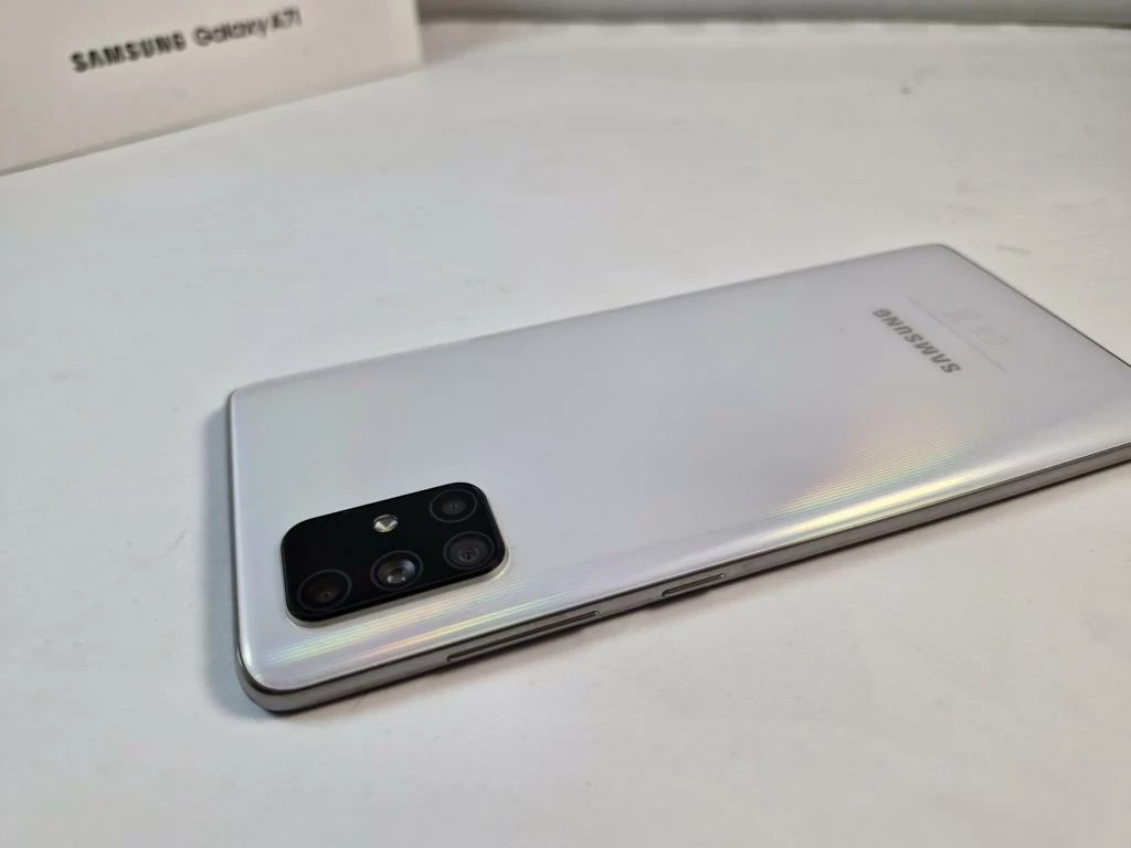 samsung-galaxy-a71-6128gb-pudelko-system-operacyjny-4388-1