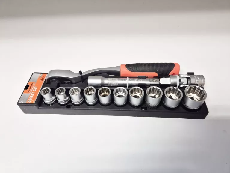 zestaw-kluczy-nasadowych-werckmann-spoldzielcza-13-sj-starachowice