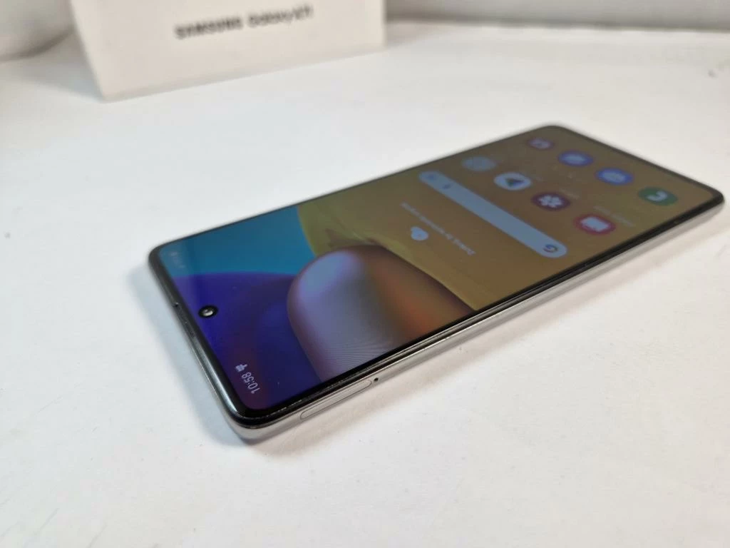 samsung-galaxy-a71-6128gb-pudelko-typ-202685-212929