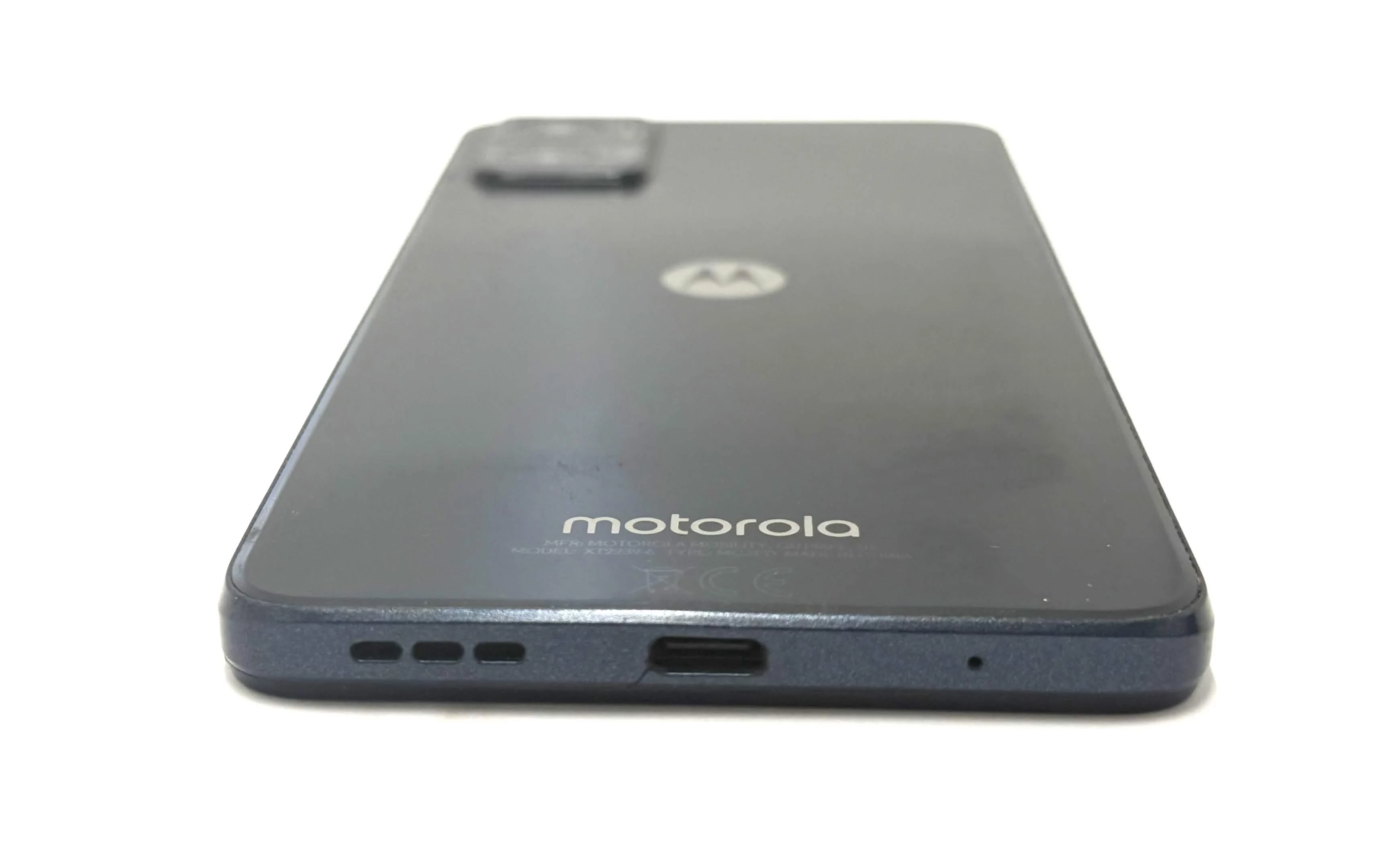 telefon-motorola-moto-e22-kod-producenta-pavc0001pl