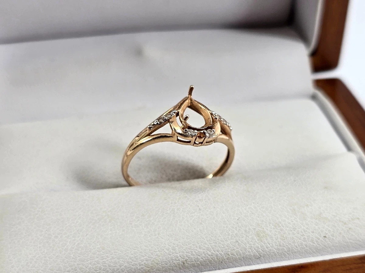 zloty-pierscionek-585-173-g-rozmiar-15-uszkodzony-kamien-17088-524288