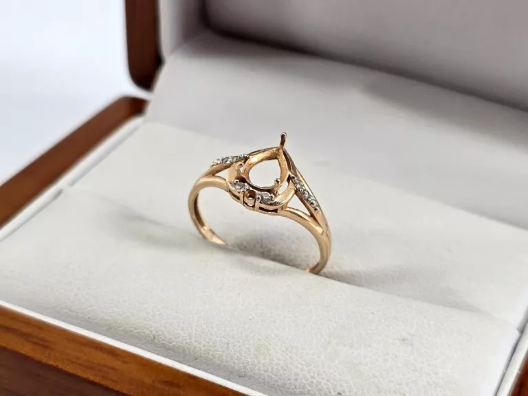 zloty-pierscionek-585-173-g-rozmiar-15-uszkodzony-rozmiarsrednica-wew-mm-372-15