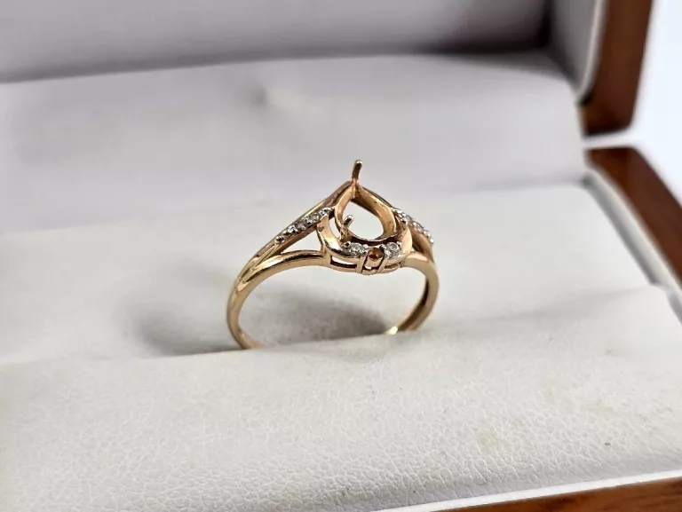 zloty-pierscionek-585-173-g-rozmiar-15-uszkodzony-kamien-17088-524288