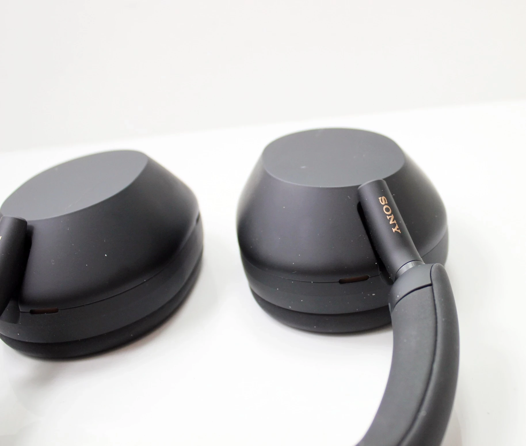 sluchawki-sony-wh-1000xm5-stan-11323-2