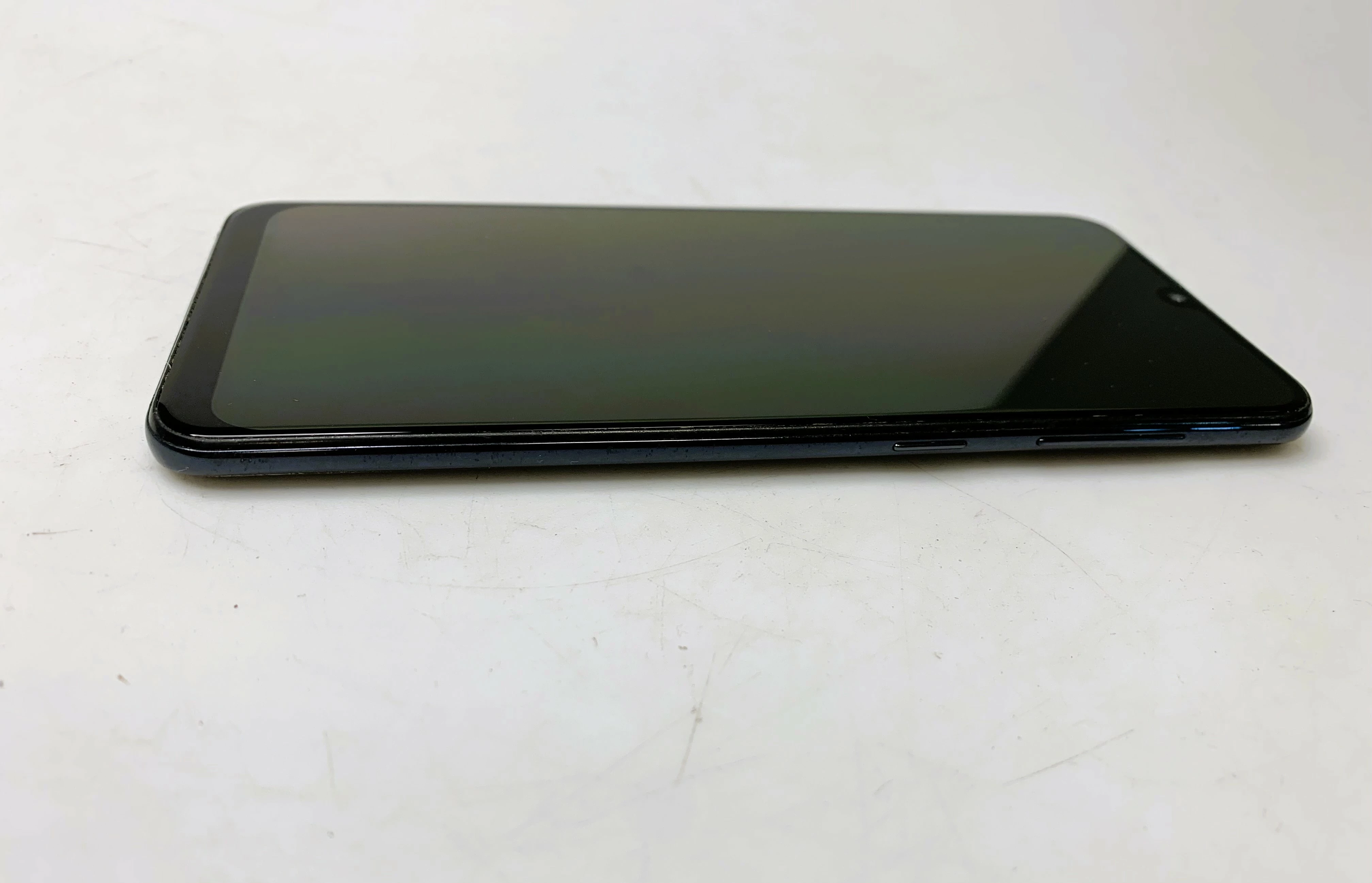 telefon-samsung-galaxy-a50-4128gb-ean-gtin-8806090176098