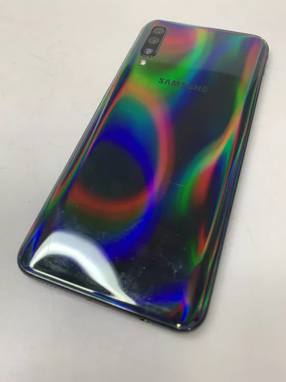 telefon-samsung-galaxy-a50-4128gb-przekatna-ekranu-640