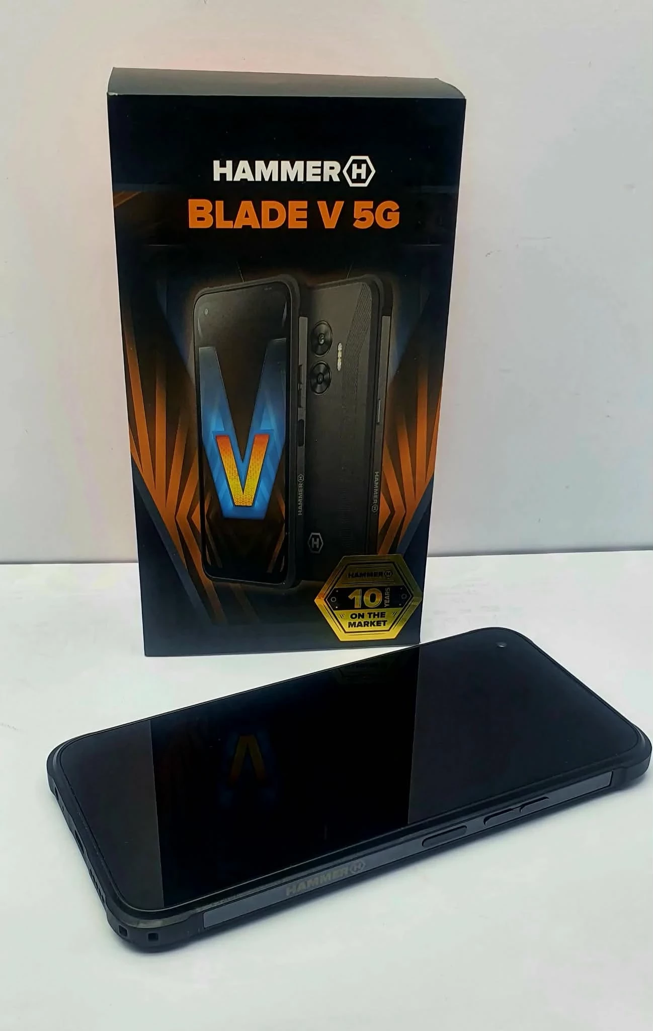 telefon-hammer-blade-v-8256-rynek-20-gostynin-fly