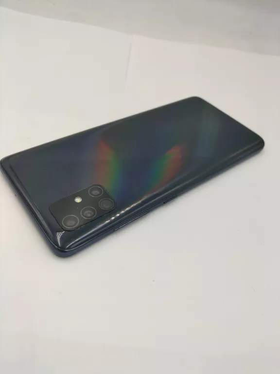 telefon-samsung-a51-przekatna-ekranu-650