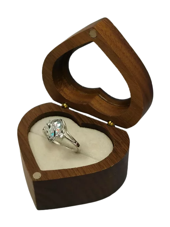 pierscionek-srebrny-925-opal-cyrkonie-rozmiar-20-stan-idealny-waga-267-g-kamien-17088-1024