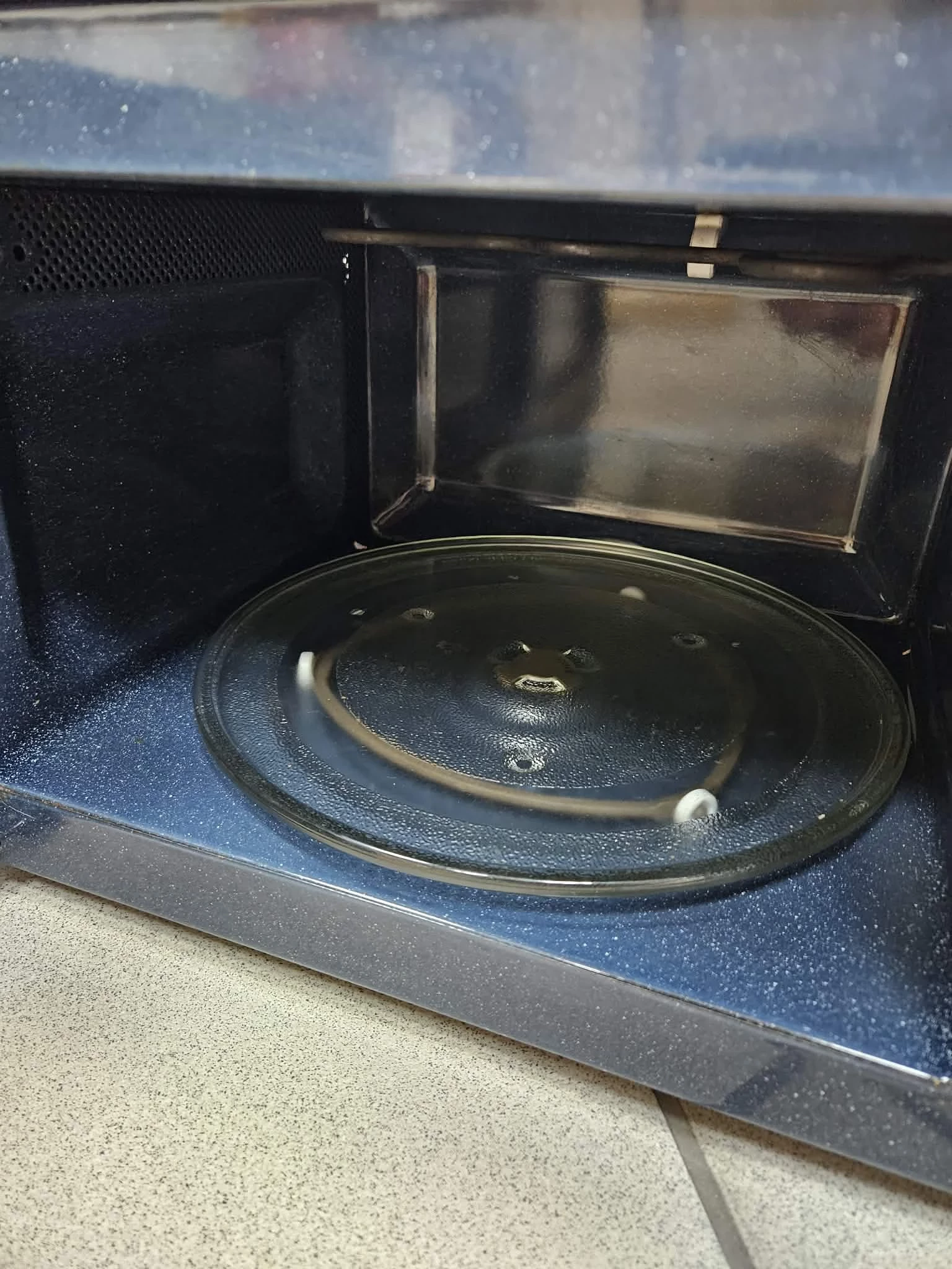 samsung-ge83x-p-blat-mikrofalowka-grill-23-l-800-w-stal-nierdzewna-pojemnosc-23000