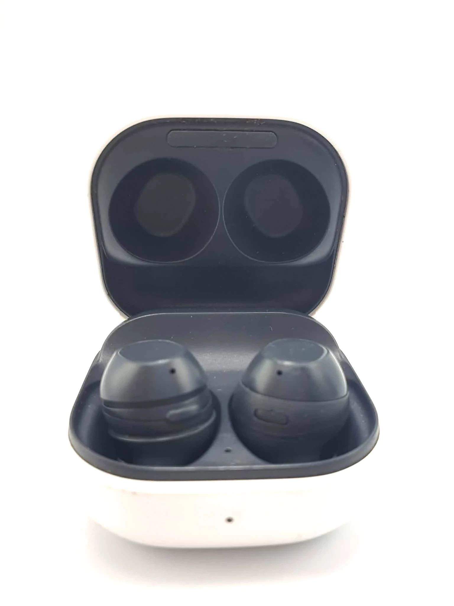 sluchawki-samsung-buds-fe-grunwaldzka-52-gdansk