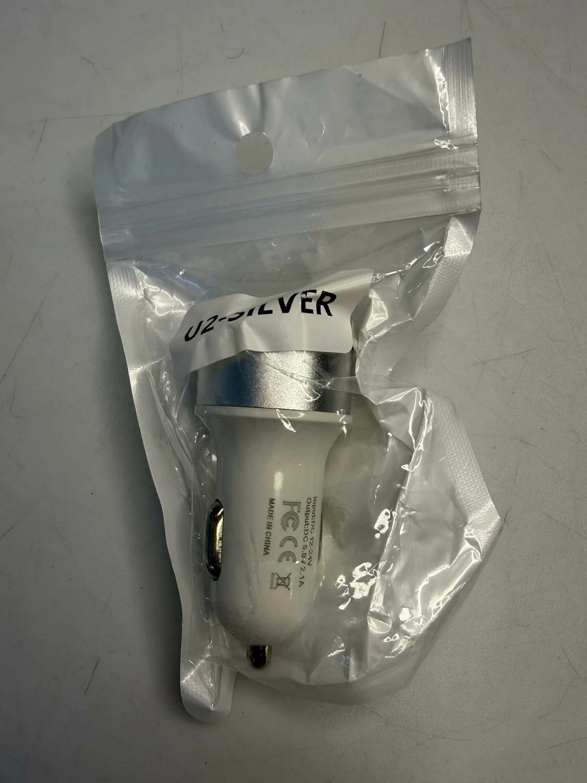 ladowarka-samochodowa-2xusb-21-a-pilsudskiego-91-zawiercie