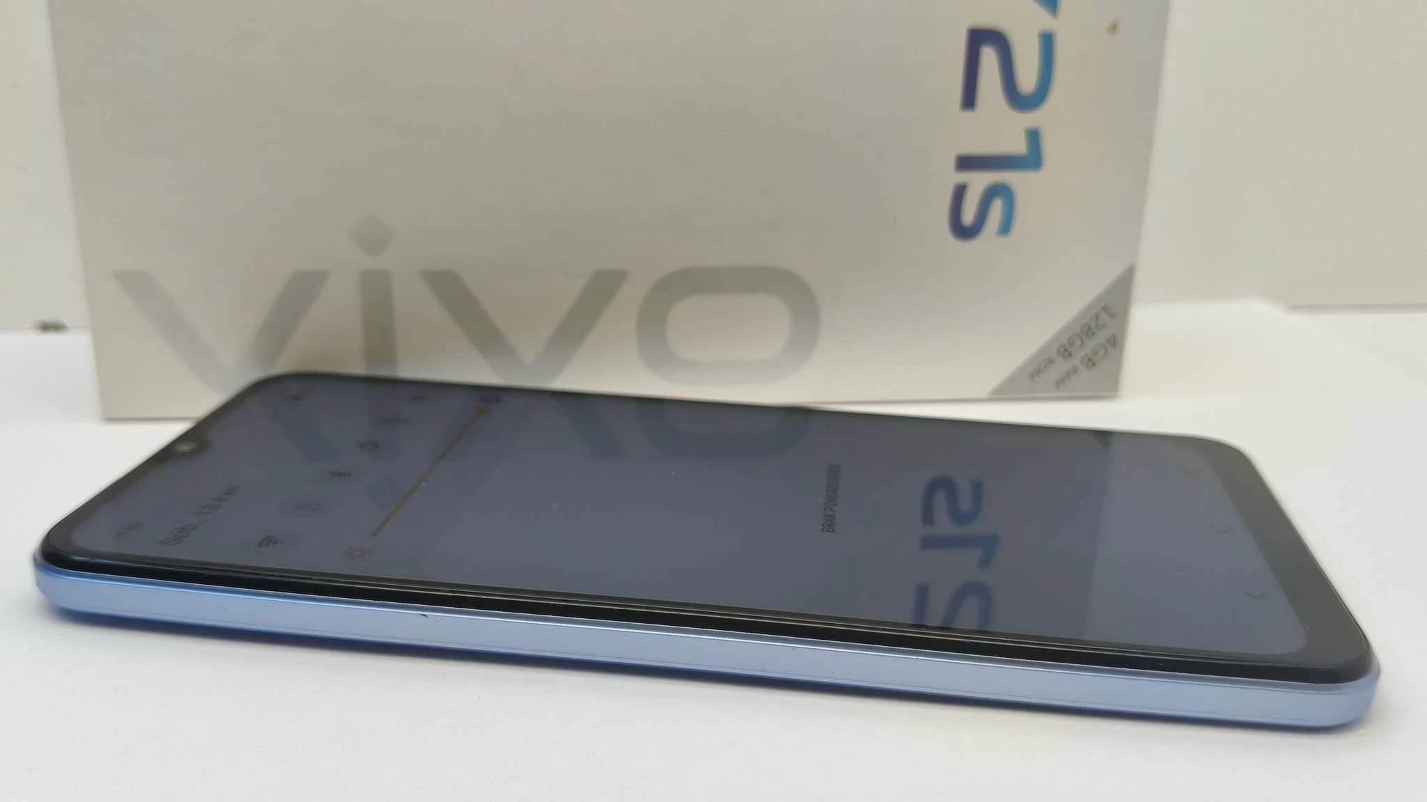 telefon-vivo-y21s-4128-typ-202685-212929