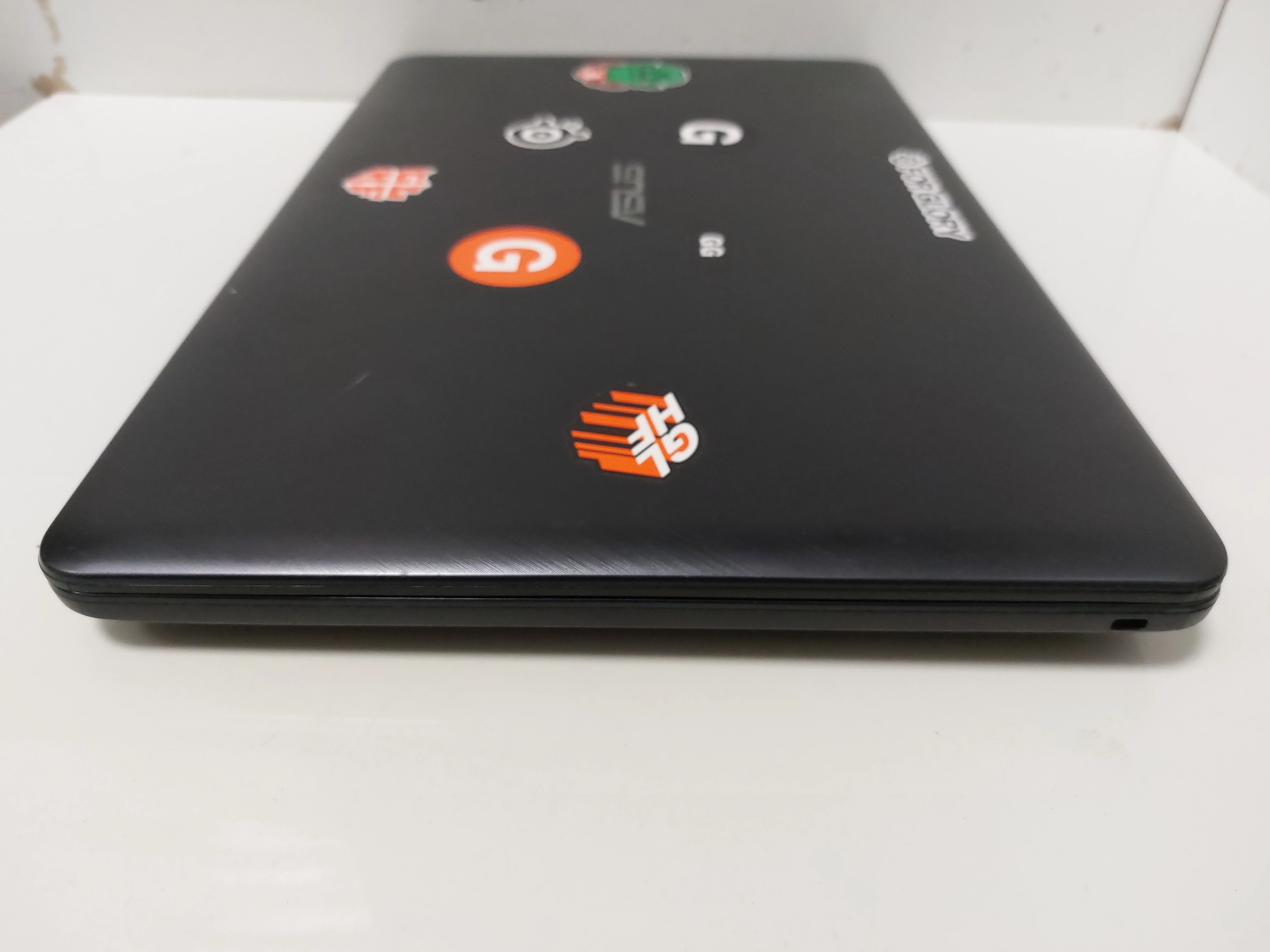 laptop-asus-x543m-celeron-n4004ram512hdd-stan-11323-2