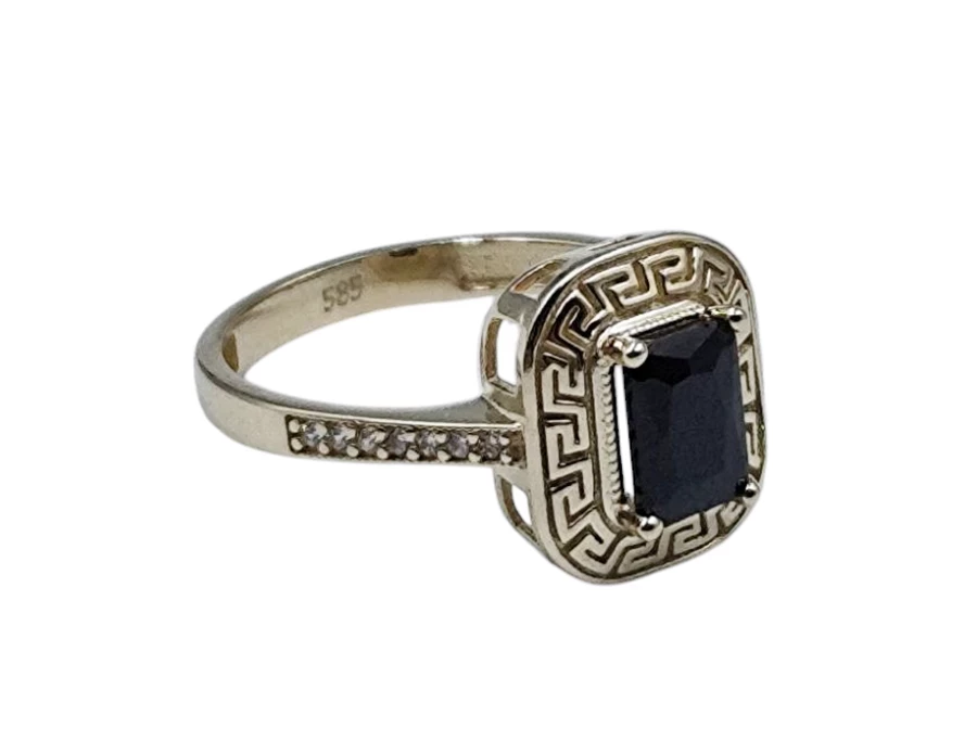 zloty-pierscionek-z-czarnym-kamieniem-585-278g-r16-kolor-249512-1647419