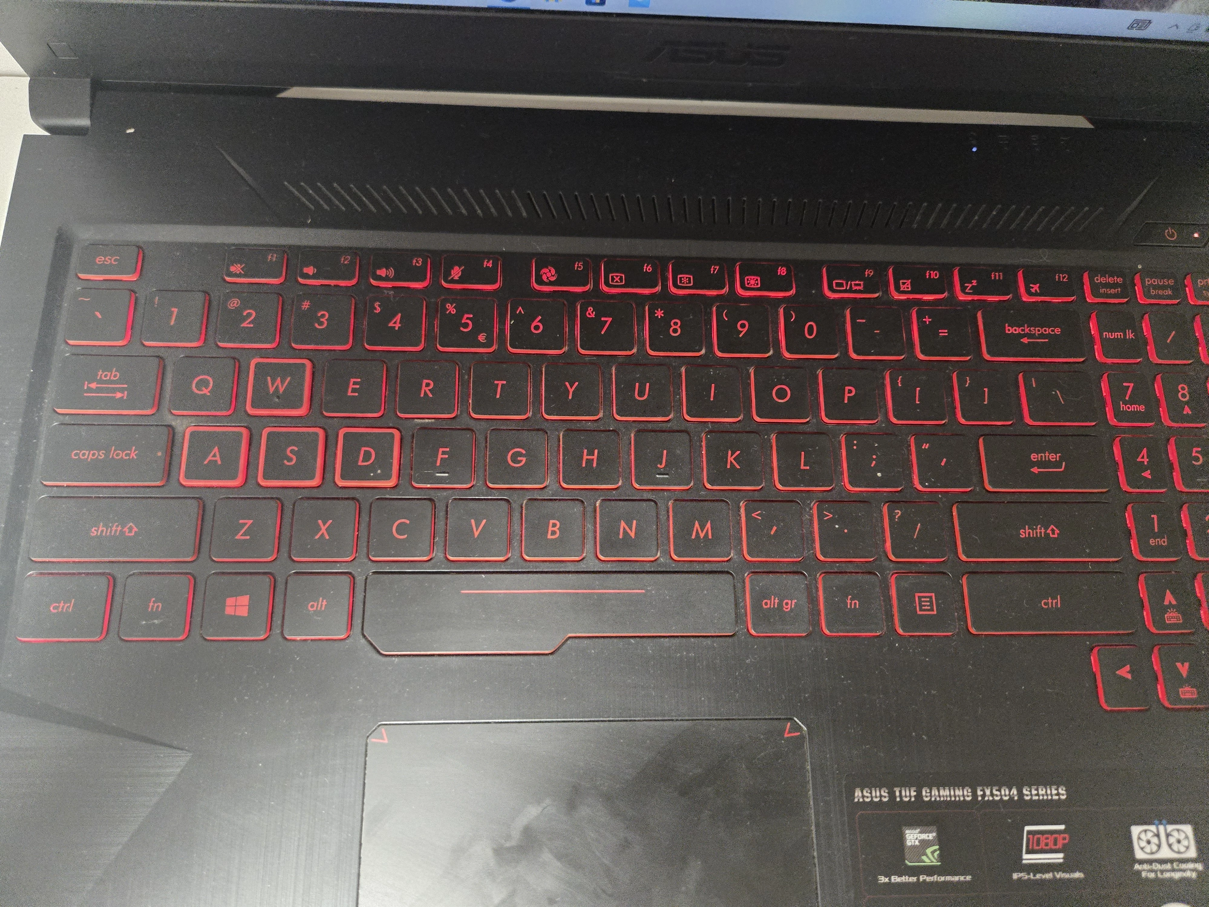 laptop-asus-tuf-gaming-fx504-i5-8th-1050-24gb-ram-1t-stan-11323-2