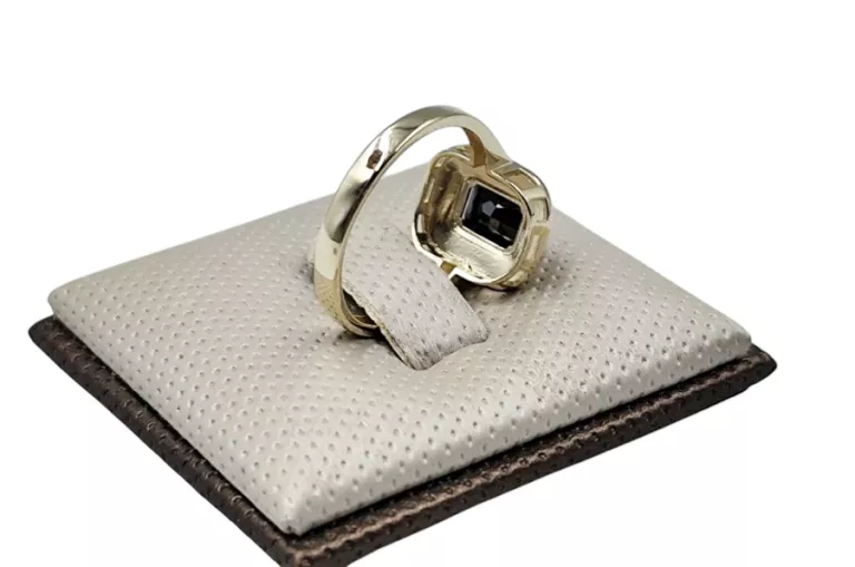 zloty-pierscionek-z-czarnym-kamieniem-585-278g-r16-material-15835-2