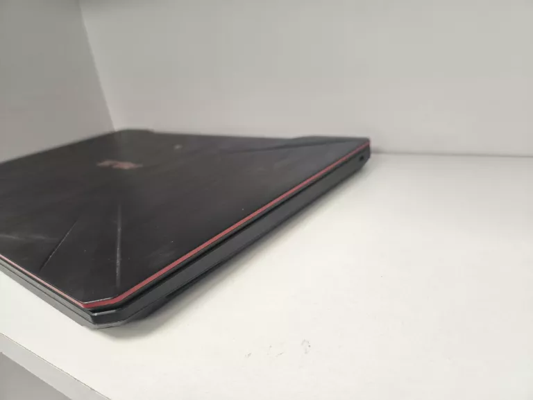laptop-asus-tuf-gaming-fx504-i5-8th-1050-24gb-ram-1t-liczba-rdzeni-procesora-4329-3