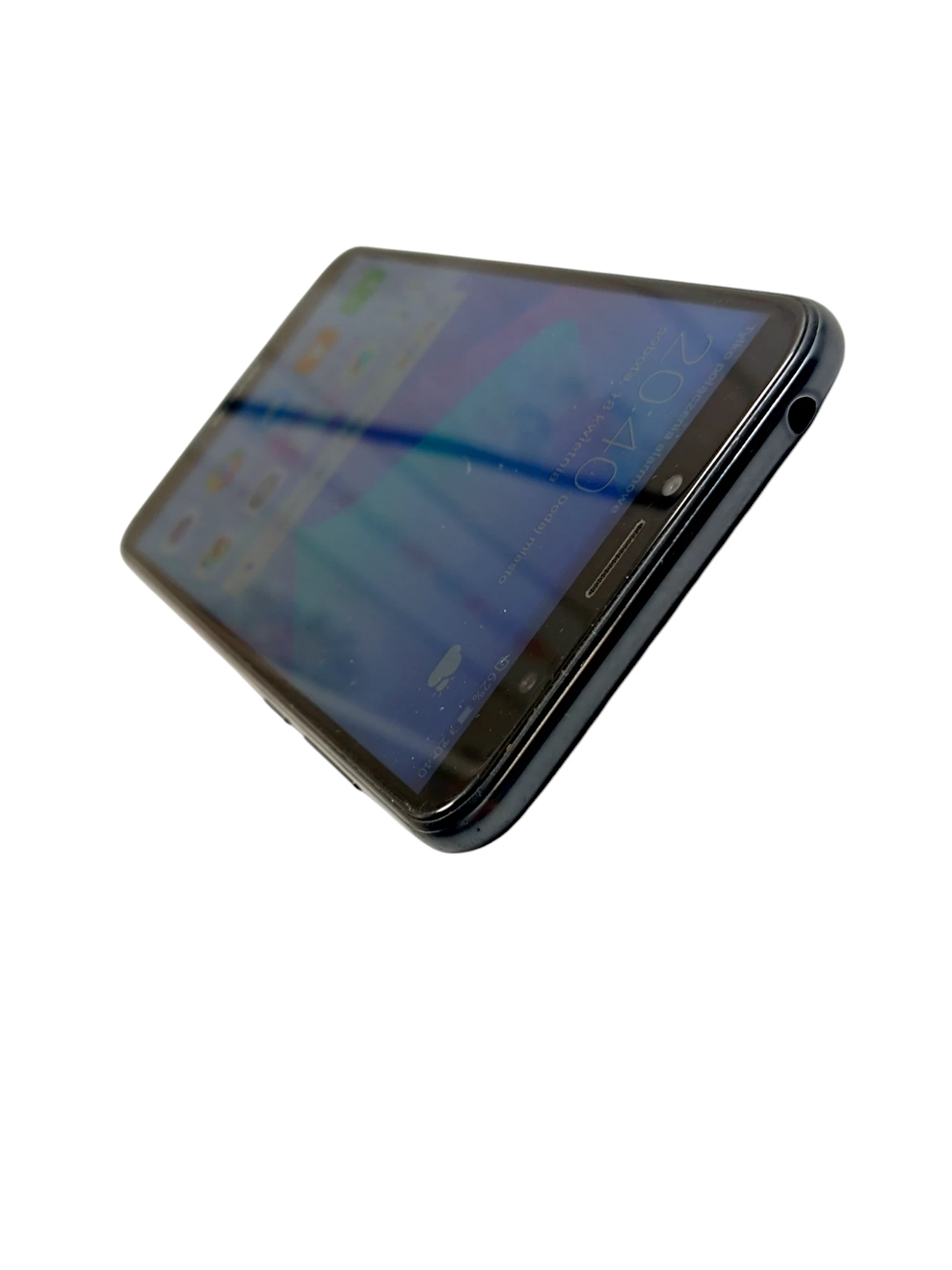 telefon-huawei-y6-2018-216gb-przekatna-ekranu-570