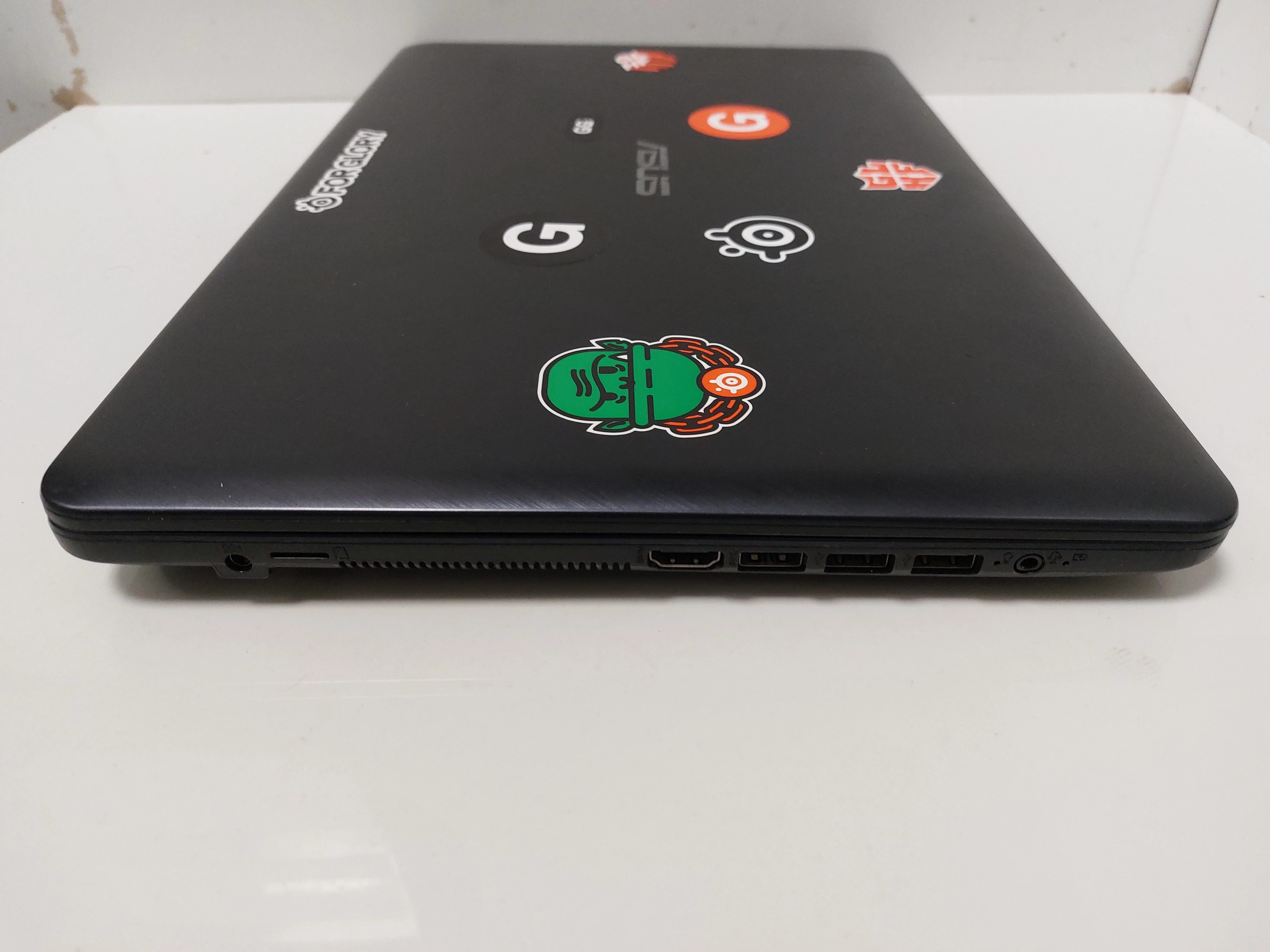 laptop-asus-x543m-celeron-n4004ram512hdd-przekatna-ekranu-156