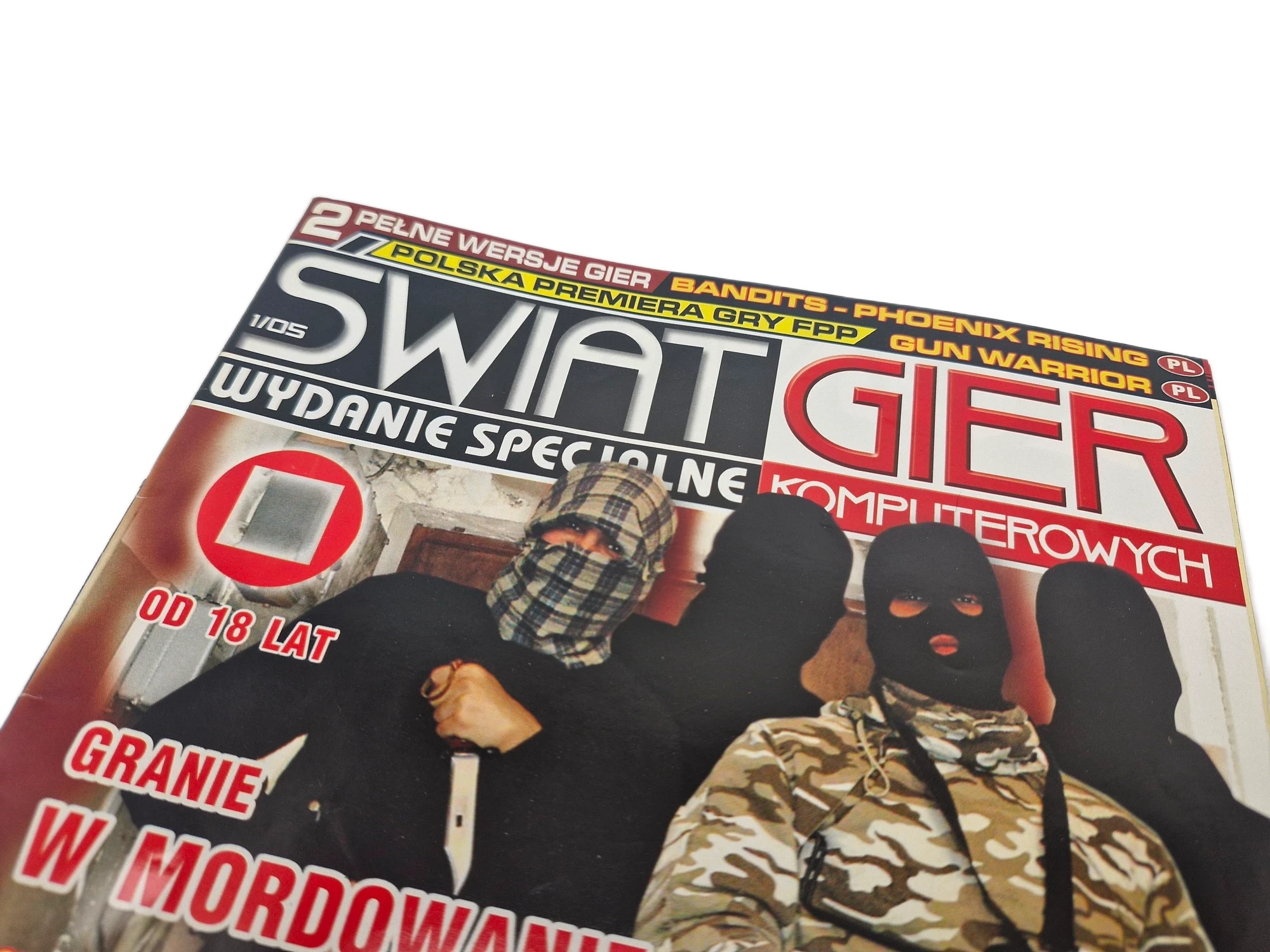 zestaw-gazet-swiat-gier-komputerowych-wydania-specjalne-2005-stan-11323-2