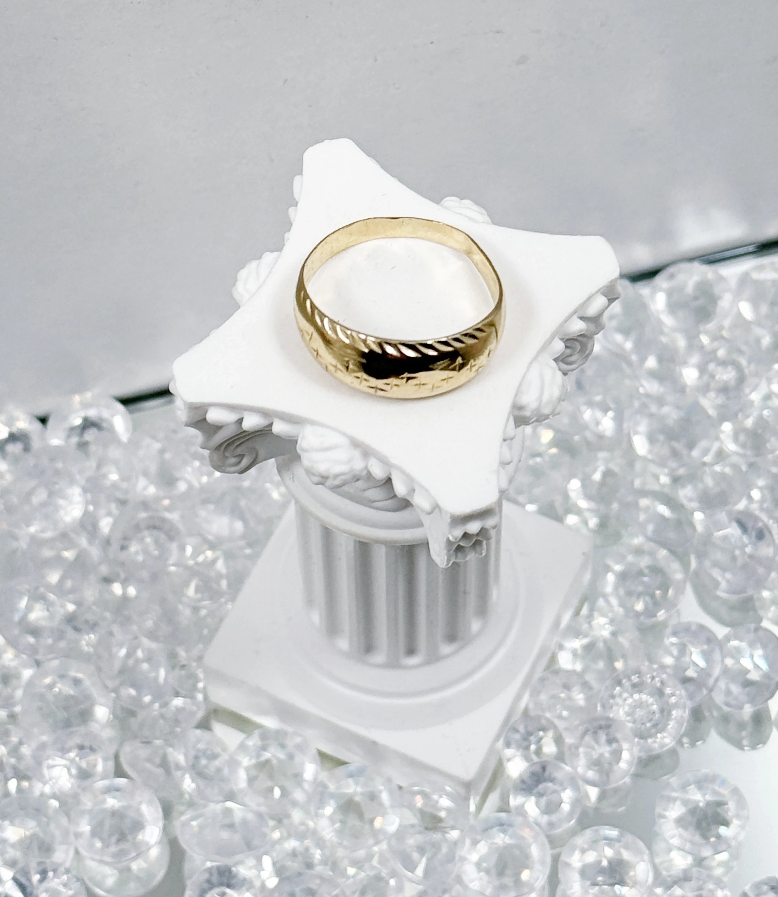 zloty-pierscionek-14-karatowy-r14-stan-11323-2