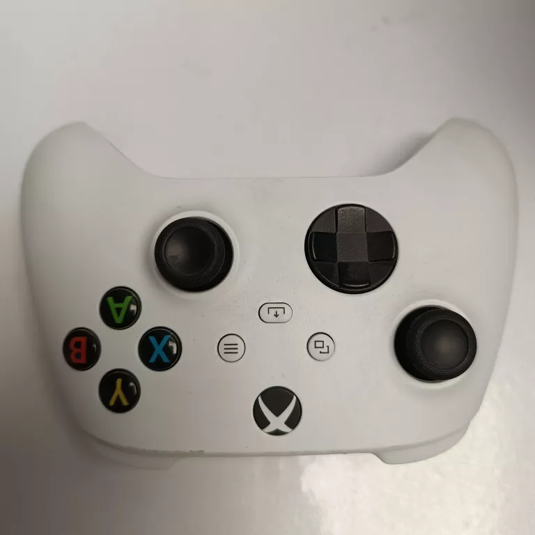 konsola-xbox-series-x-ean-gtin-0889842651386