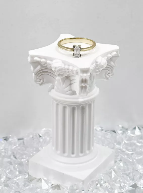 sliczny-zloty-pierscionek-z-cyrkonia-14-karatow-r10-kosciuszki-159-wroclaw-gracja