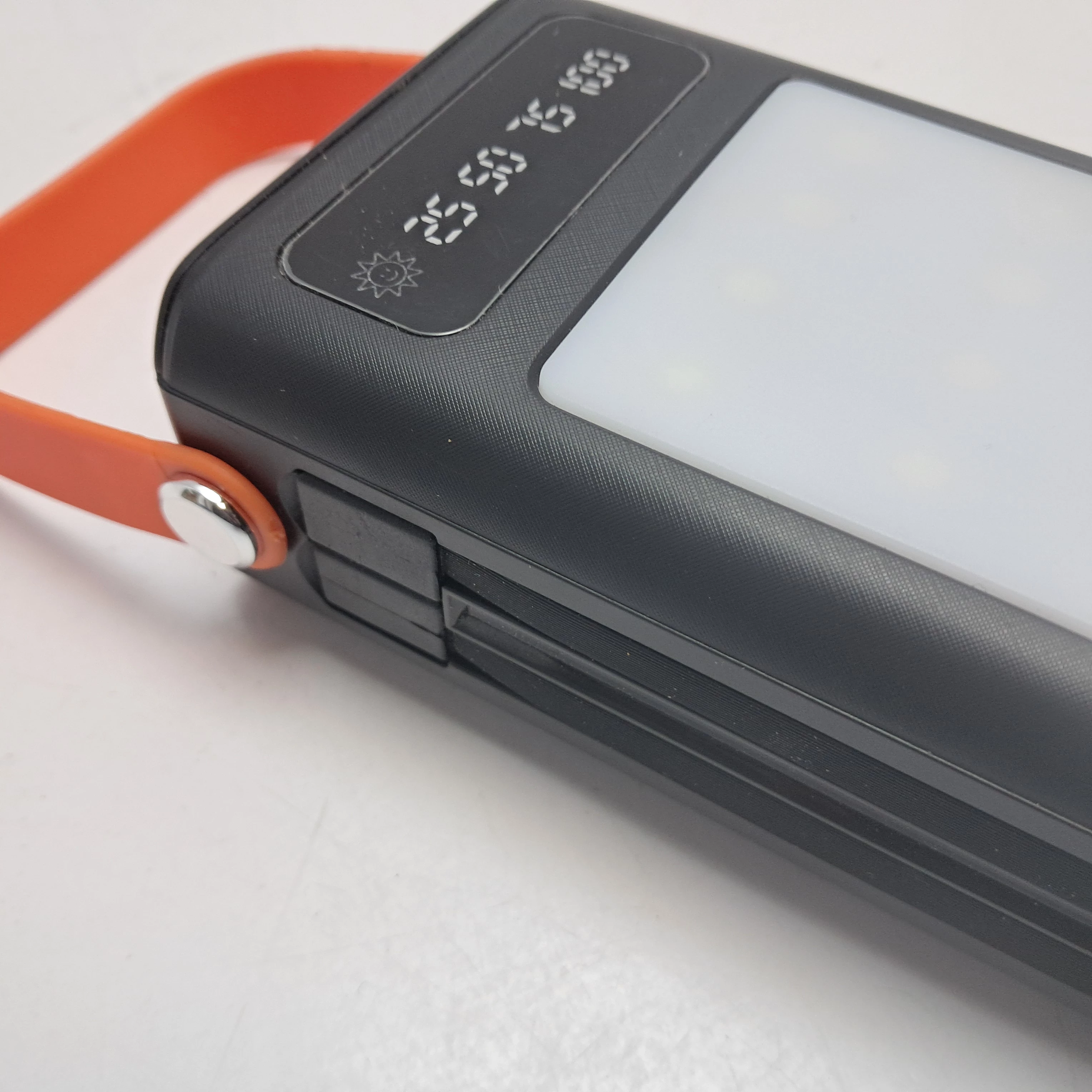 power-bank-30000-mah-wildtrek-4xusb-usb-c-szybkie-ladowanie-ean-gtin-5906961939098