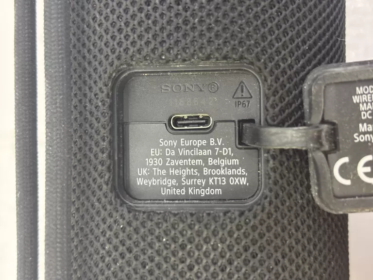 glosnik-bt-sony-ult-field-1-komplet-stan-11323-2