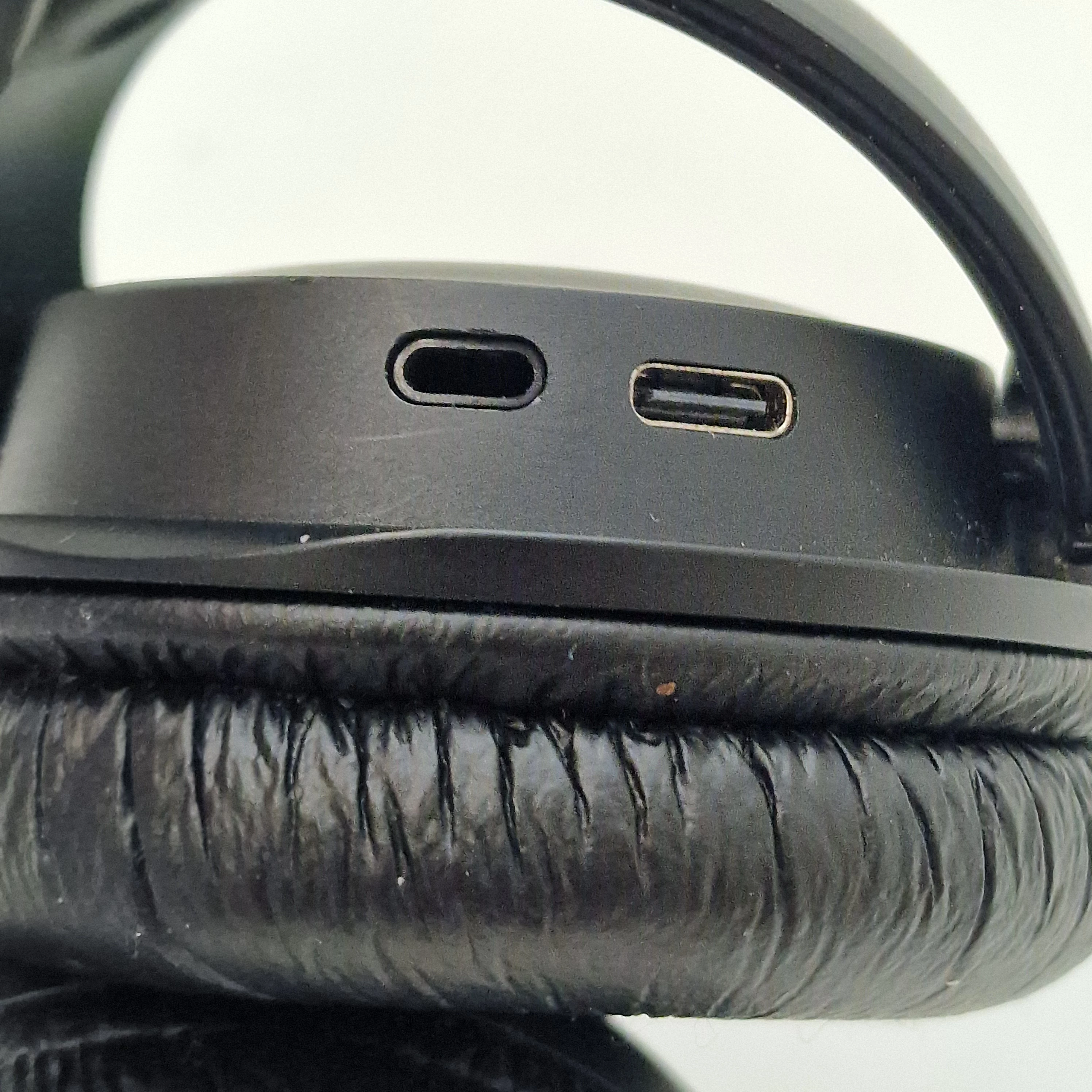 sluchawki-nauszne-jbl-tune-525bt-czarne-kolor-dominujacy-129357-3